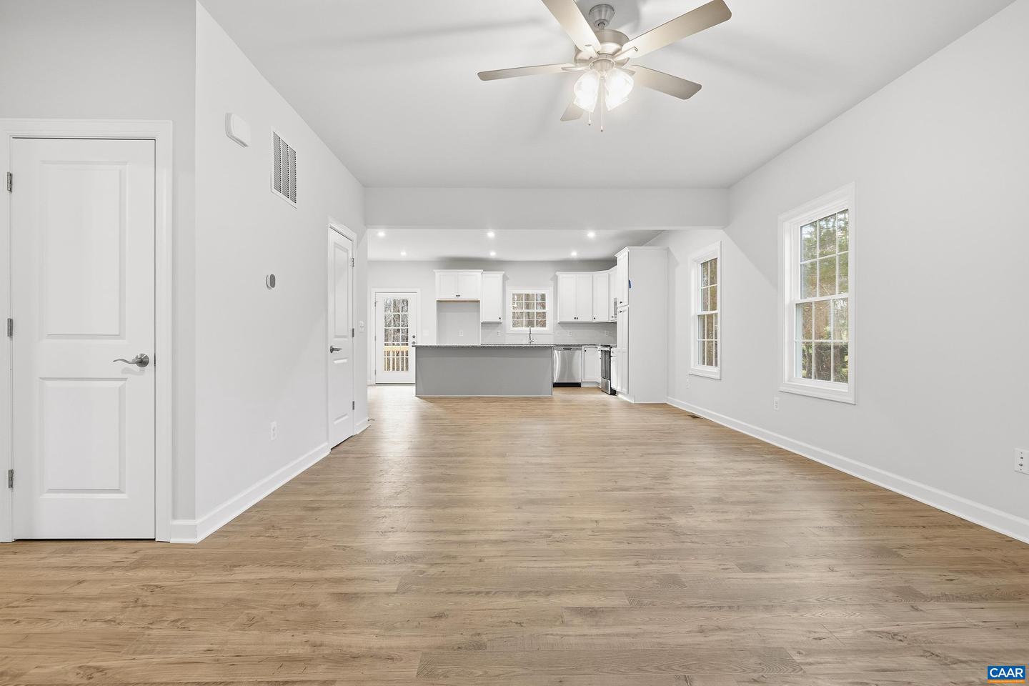 35B BETHUNE ST, SCOTTSVILLE, Virginia 24590, 3 Bedrooms Bedrooms, ,2 BathroomsBathrooms,Residential,For sale,35B BETHUNE ST,672600 MLS # 672600 35B BETHUNE ST, SCOTTSVILLE, Virginia 24590, 3 Bedrooms Bedrooms, ,2 BathroomsBathrooms,Residential,For sale,35B BETHUNE ST,672600 MLS # 672600