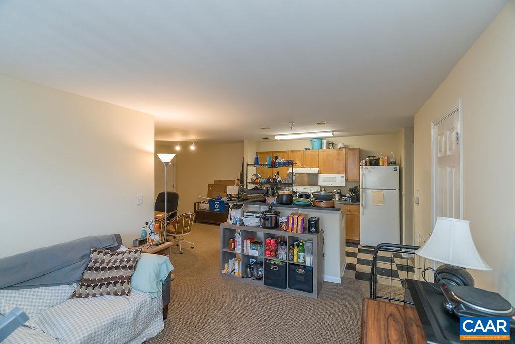 725 DENALI WAY #102, CHARLOTTESVILLE, Virginia 22903, 4 Bedrooms Bedrooms, ,4 BathroomsBathrooms,Residential,For sale,725 DENALI WAY #102,672606 MLS # 672606