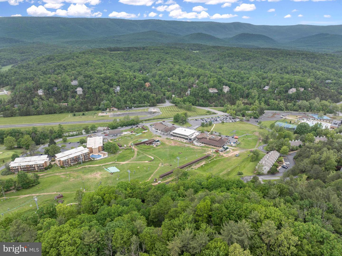 272 FRITZEL, BASYE, Virginia 22810, 7 Bedrooms Bedrooms, 10 Rooms Rooms,5 BathroomsBathrooms,Residential,For sale,272 FRITZEL,VASH2013416 MLS # VASH2013416