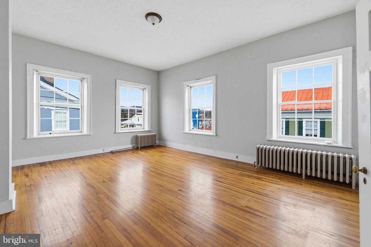 221 W MAIN ST, LURAY, Virginia 22835, ,Land,For sale,221 W MAIN ST,VAPA2005910 MLS # VAPA2005910