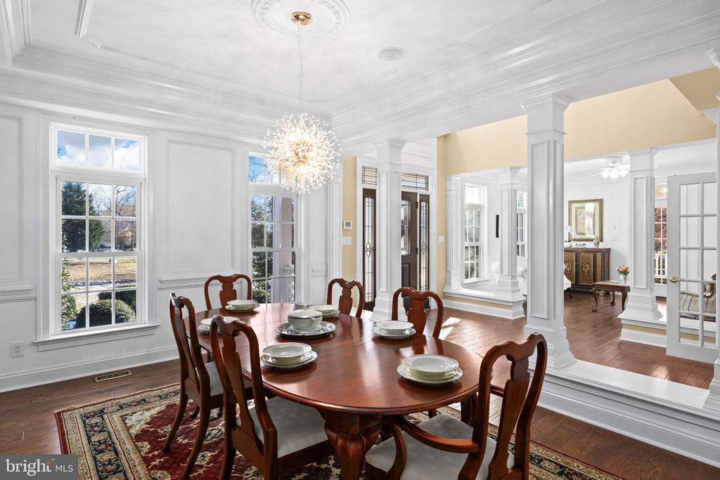 12013 SAWHILL BLVD, SPOTSYLVANIA, Virginia 22553, 6 Bedrooms Bedrooms, ,5 BathroomsBathrooms,Residential,12013 SAWHILL BLVD,VASP2038160 MLS # VASP2038160