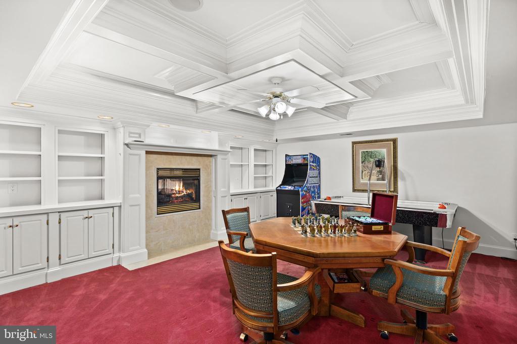 12013 SAWHILL BLVD, SPOTSYLVANIA, Virginia 22553, 6 Bedrooms Bedrooms, ,5 BathroomsBathrooms,Residential,12013 SAWHILL BLVD,VASP2038160 MLS # VASP2038160