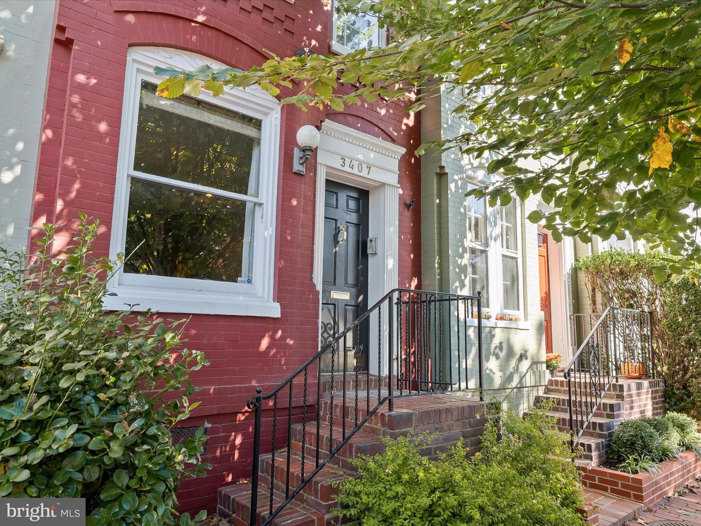 3407 Q ST NW, WASHINGTON, District Of Columbia 20007, 2 Bedrooms Bedrooms, ,1 BathroomBathrooms,Residential,For sale,3407 Q ST NW,DCDC2228032 MLS # DCDC2228032