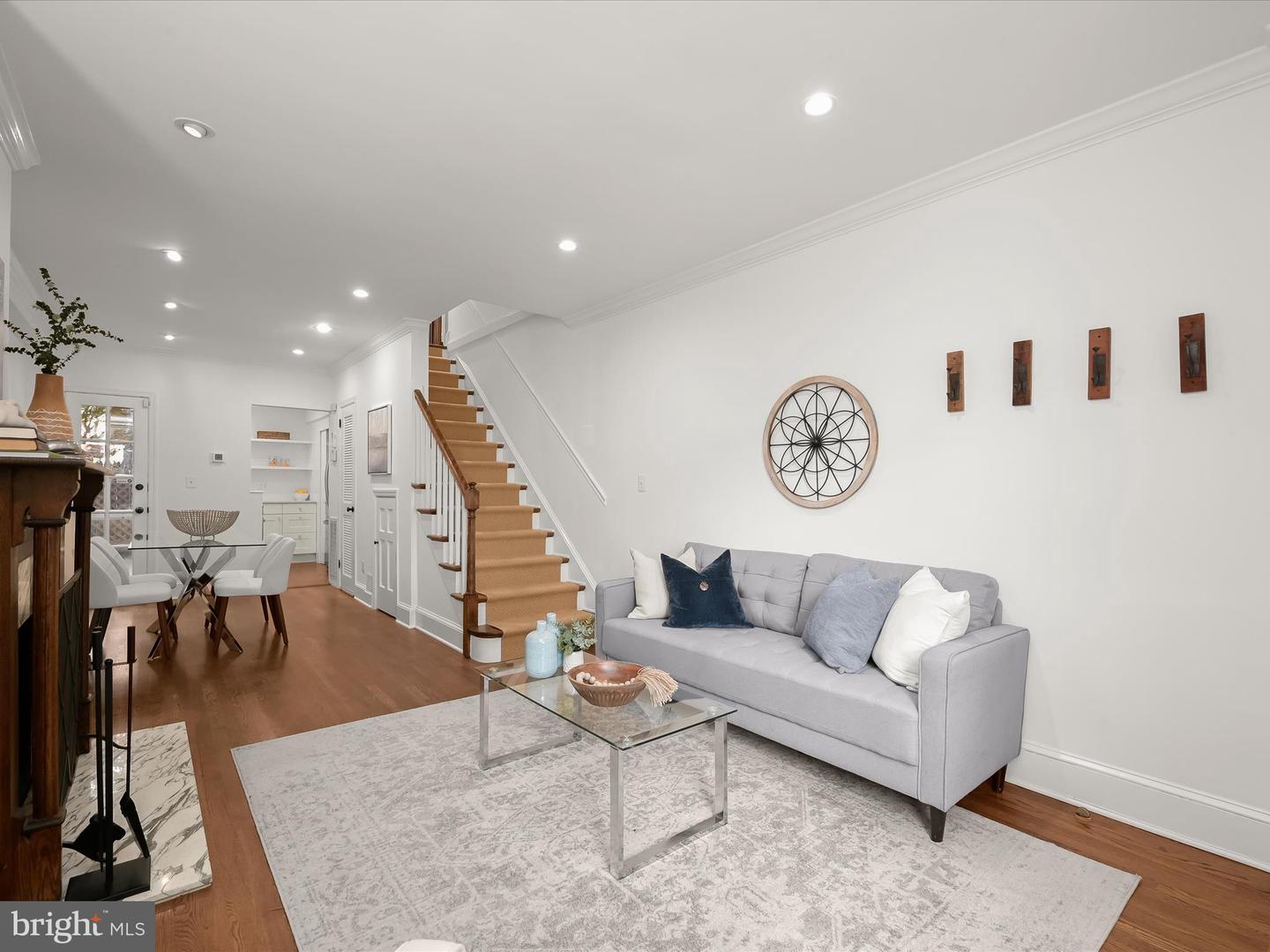 3407 Q ST NW, WASHINGTON, District Of Columbia 20007, 2 Bedrooms Bedrooms, ,1 BathroomBathrooms,Residential,For sale,3407 Q ST NW,DCDC2228032 MLS # DCDC2228032