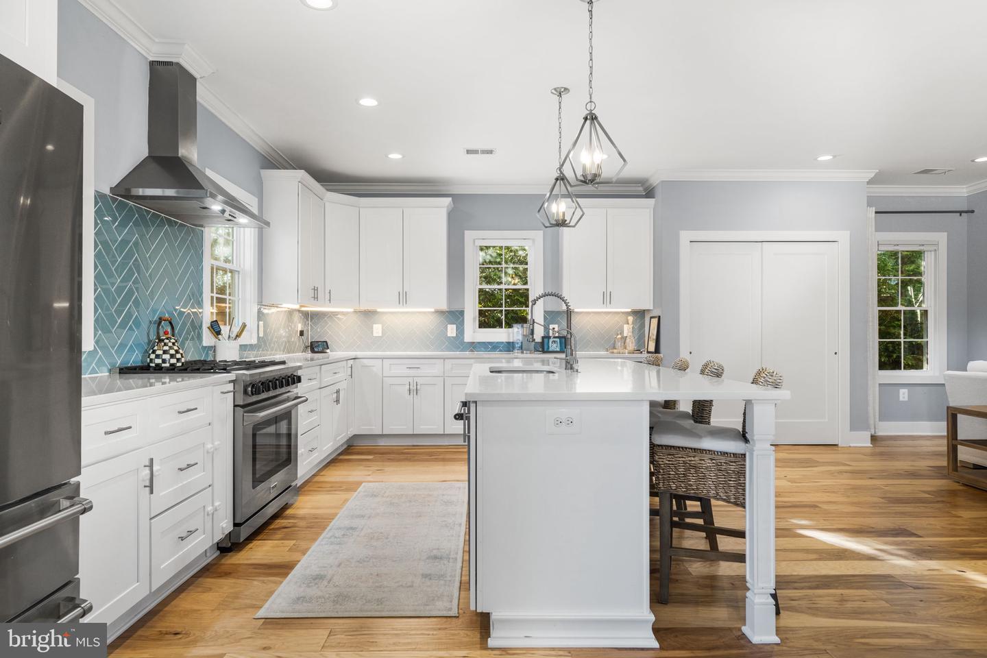 3209 NOTTAGE LN, FALLS CHURCH, Virginia 22042, 4 Bedrooms Bedrooms, ,3 BathroomsBathrooms,Residential,For sale,3209 NOTTAGE LN,VAFX2275914 MLS # VAFX2275914