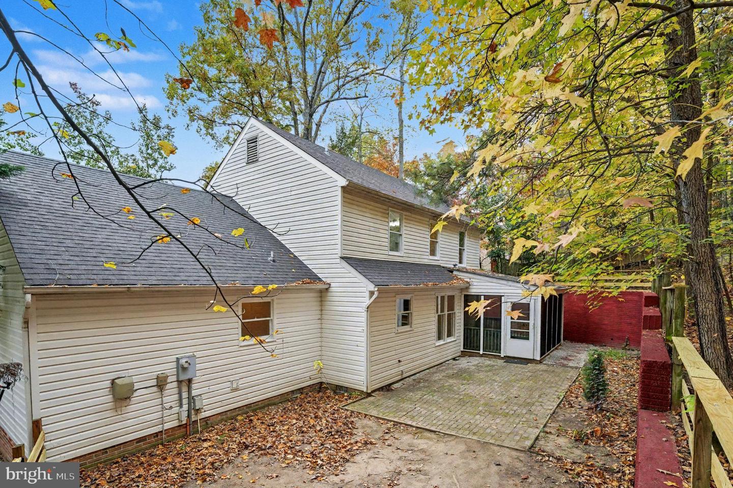 2005 FARRAGUT DR, STAFFORD, Virginia 22554, 3 Bedrooms Bedrooms, 12 Rooms Rooms,2 BathroomsBathrooms,Residential,For sale,2005 FARRAGUT DR,VAST2043908 MLS # VAST2043908