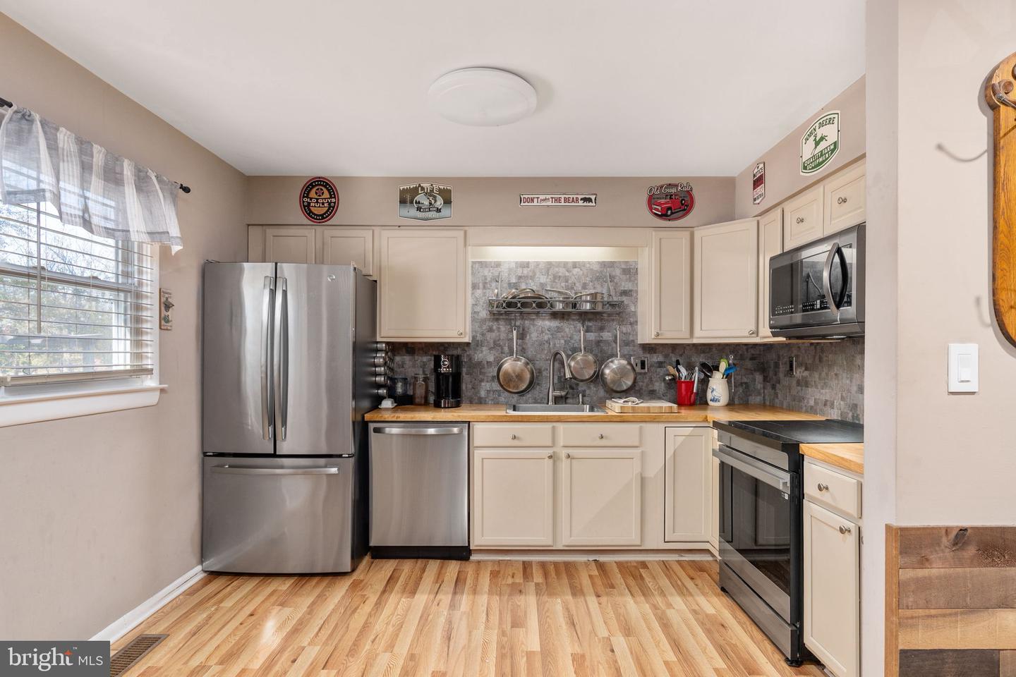 10482 JAMES MADISON HWY, BEALETON, Virginia 22712, 3 Bedrooms Bedrooms, ,1 BathroomBathrooms,Residential,For sale,10482 JAMES MADISON HWY,VAFQ2019548 MLS # VAFQ2019548