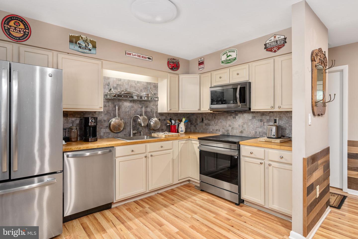 10482 JAMES MADISON HWY, BEALETON, Virginia 22712, 3 Bedrooms Bedrooms, ,1 BathroomBathrooms,Residential,For sale,10482 JAMES MADISON HWY,VAFQ2019548 MLS # VAFQ2019548