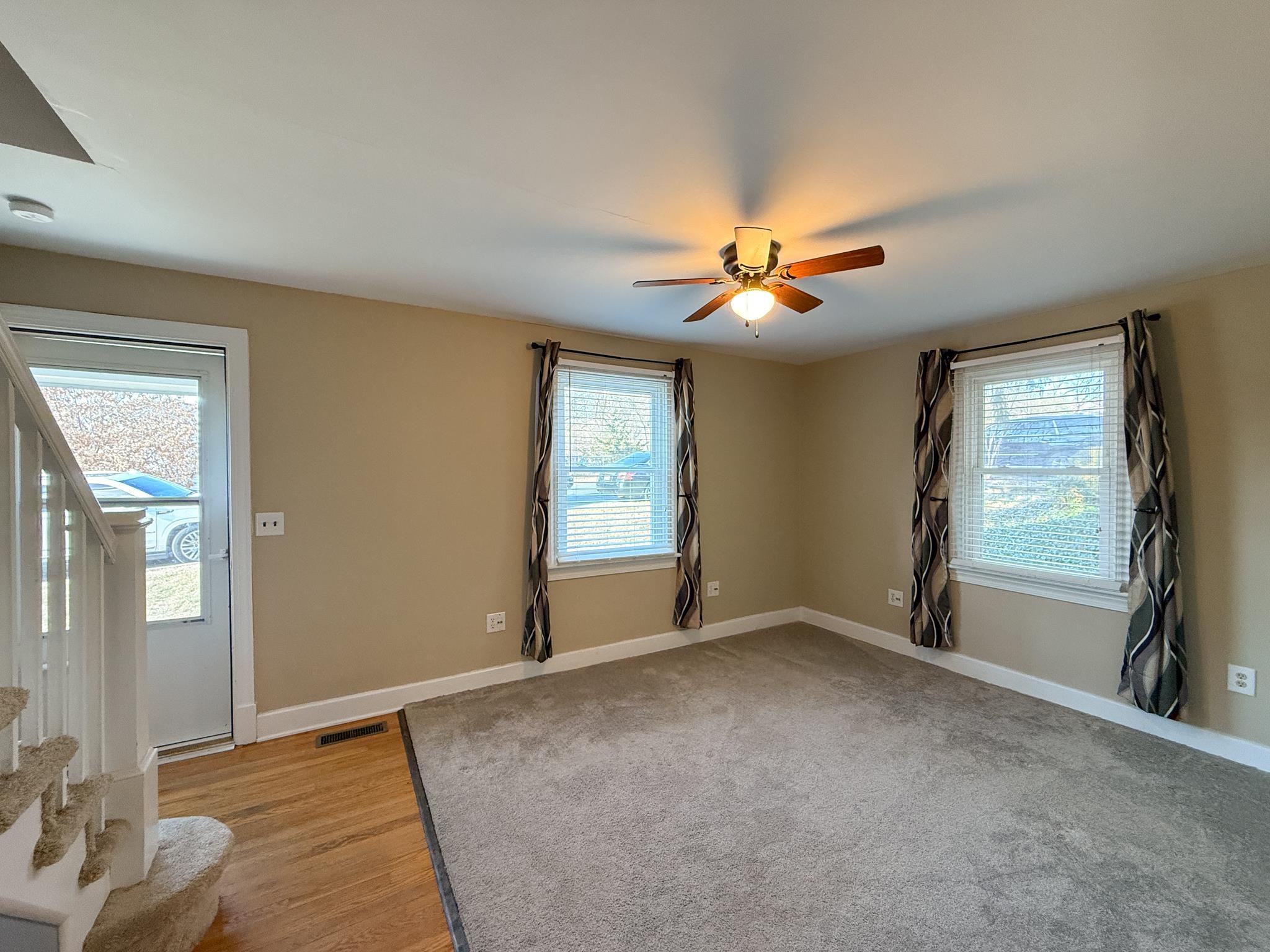 703 MONROE ST, STAUNTON, Virginia 24401, 3 Bedrooms Bedrooms, ,1 BathroomBathrooms,Residential,703 MONROE ST,672316 MLS # 672316