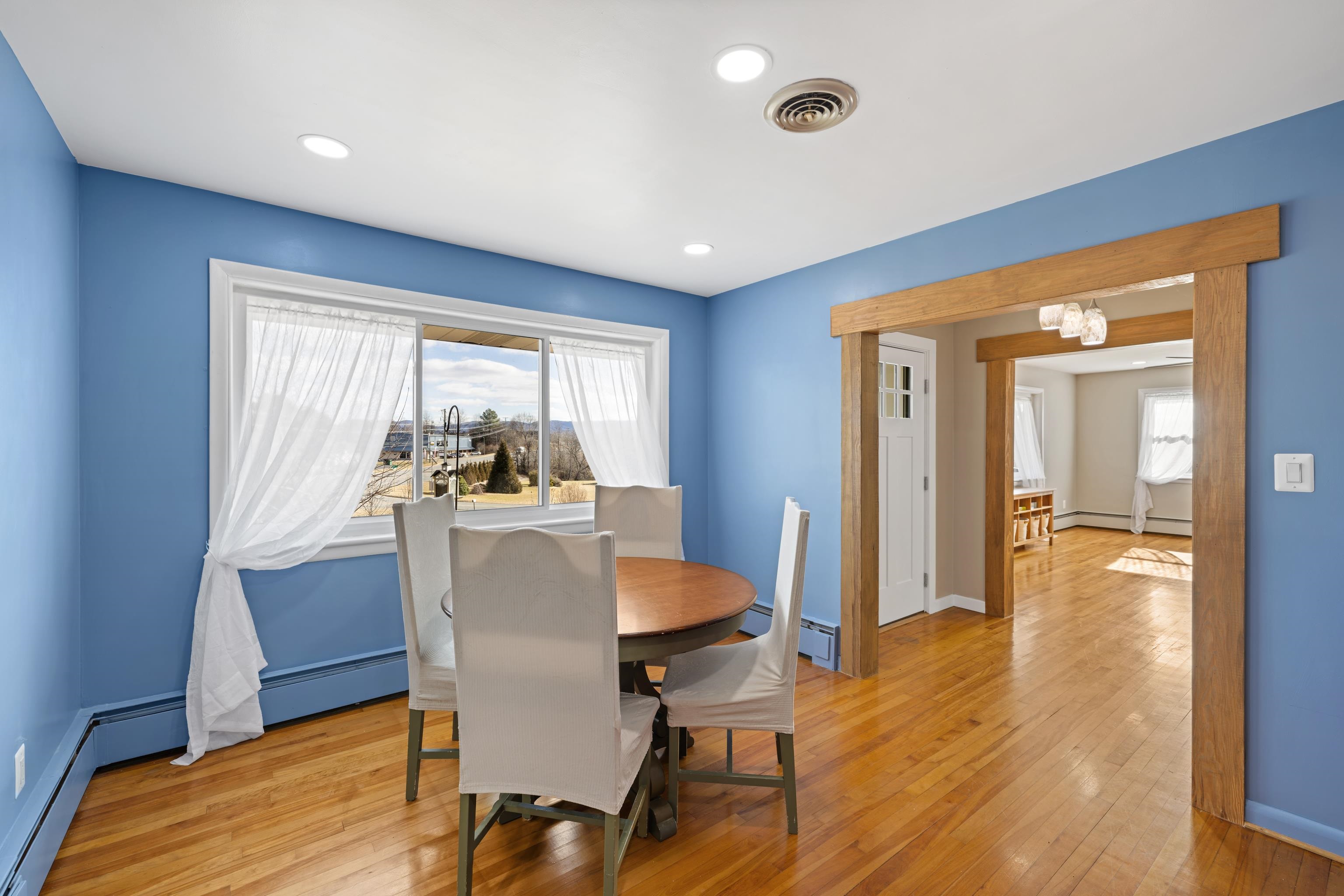 11 AERO DR, WAYNESBORO, Virginia 22980, 3 Bedrooms Bedrooms, ,2 BathroomsBathrooms,Residential,Bunny Lu,11 AERO DR,672614 MLS # 672614