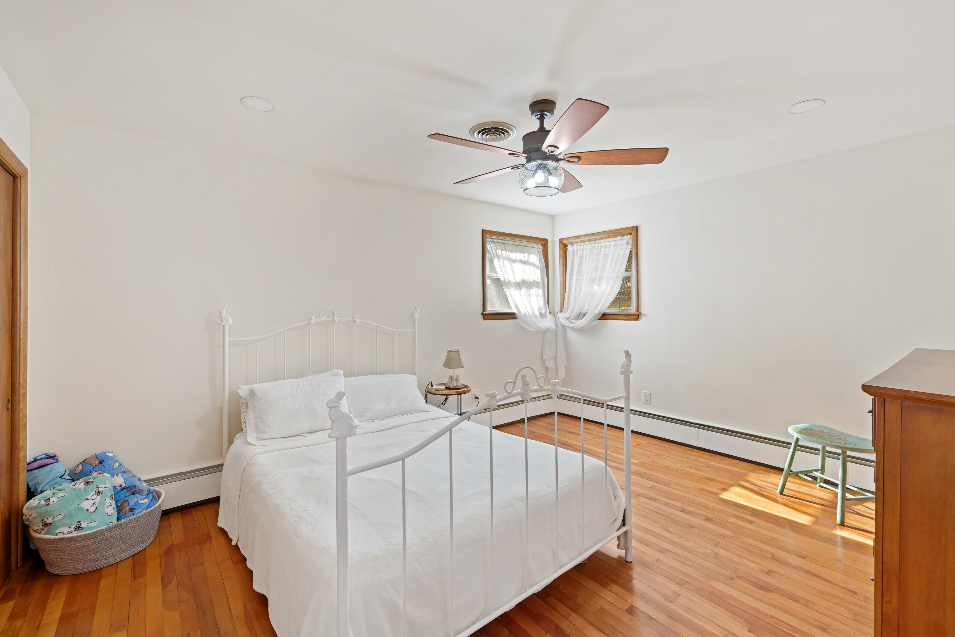 11 AERO DR, WAYNESBORO, Virginia 22980, 3 Bedrooms Bedrooms, ,2 BathroomsBathrooms,Residential,Bunny Lu,11 AERO DR,672614 MLS # 672614