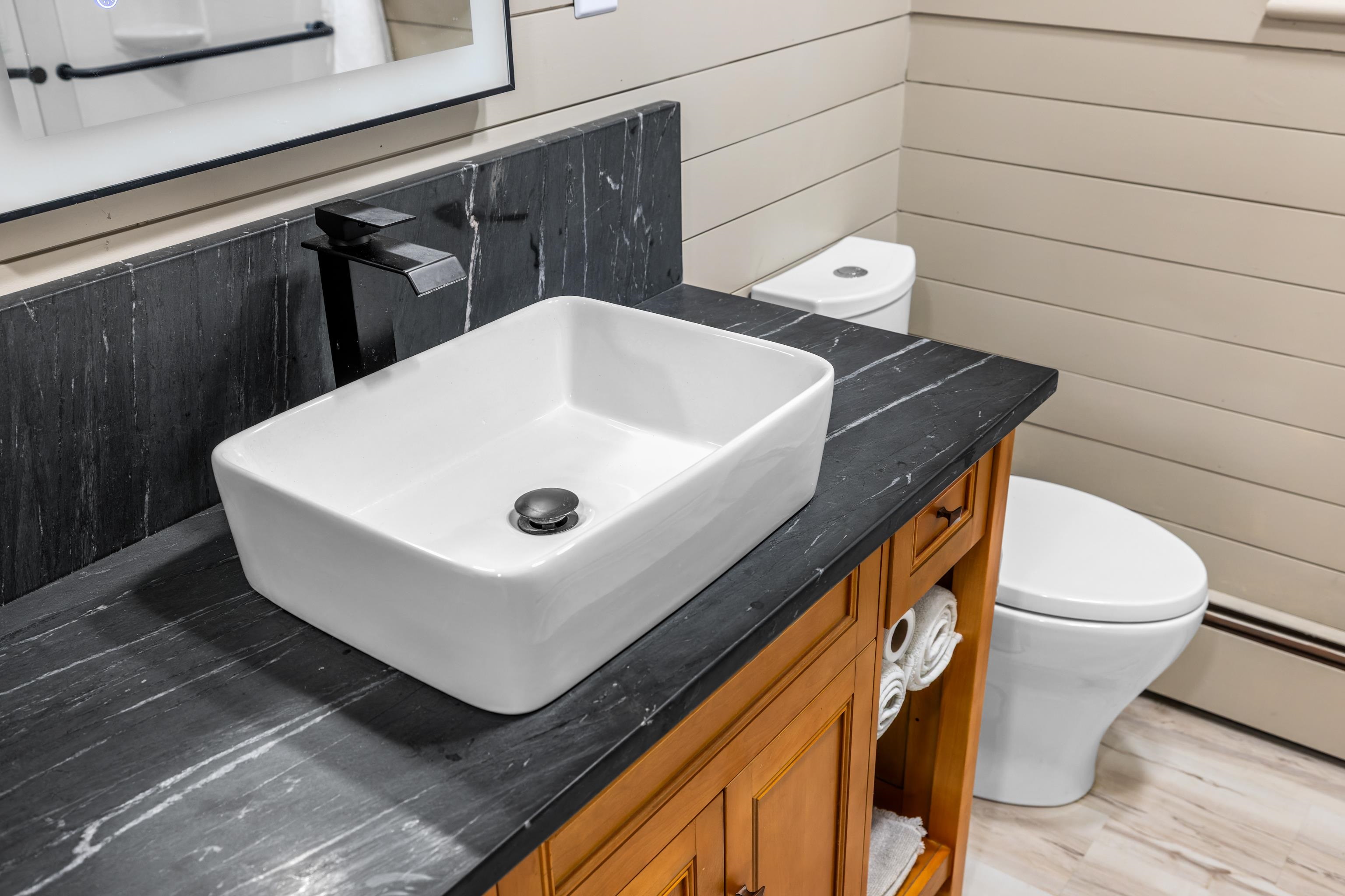 11 AERO DR, WAYNESBORO, Virginia 22980, 3 Bedrooms Bedrooms, ,2 BathroomsBathrooms,Residential,Bunny Lu,11 AERO DR,672614 MLS # 672614