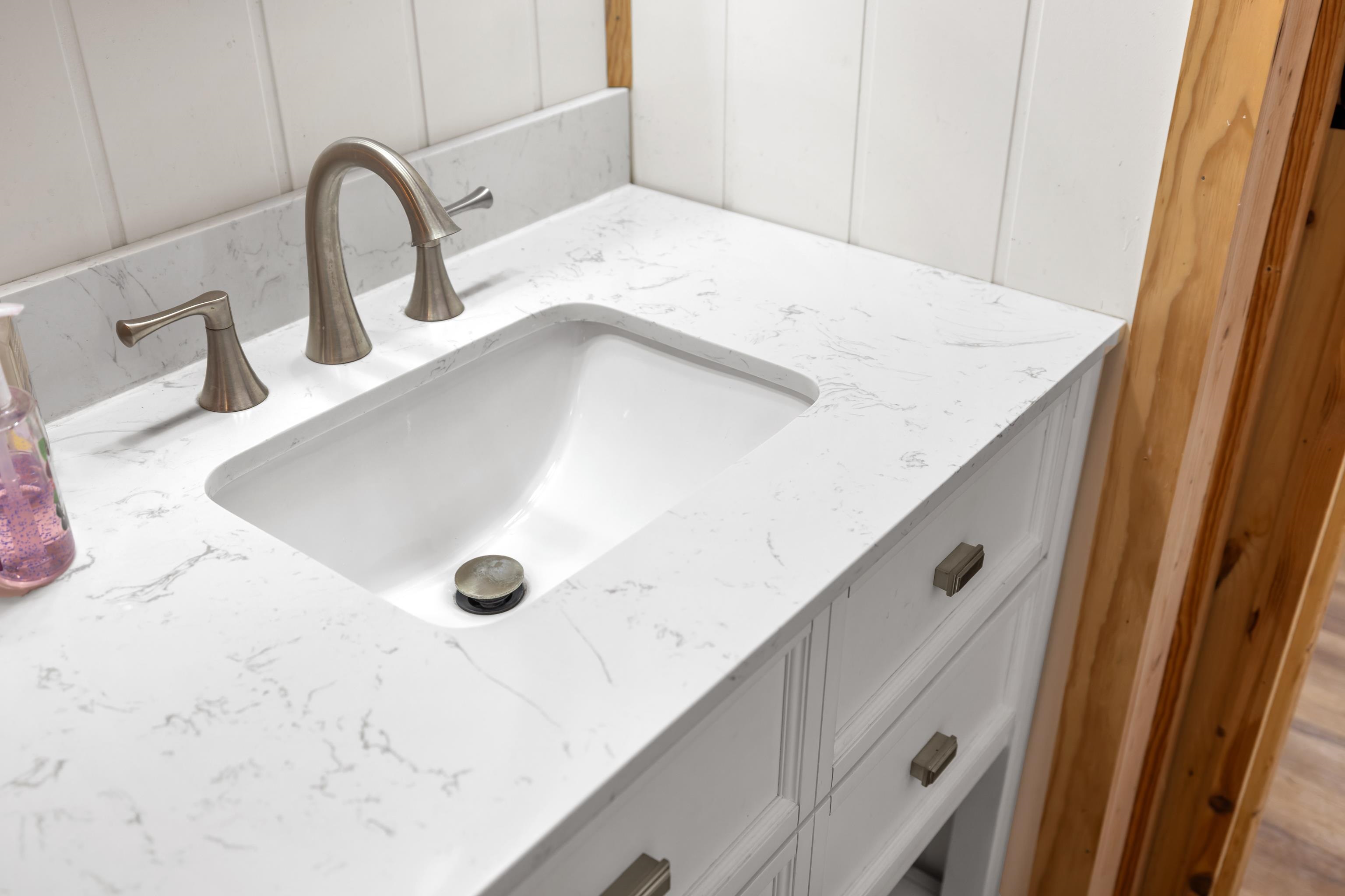 11 AERO DR, WAYNESBORO, Virginia 22980, 3 Bedrooms Bedrooms, ,2 BathroomsBathrooms,Residential,Bunny Lu,11 AERO DR,672614 MLS # 672614