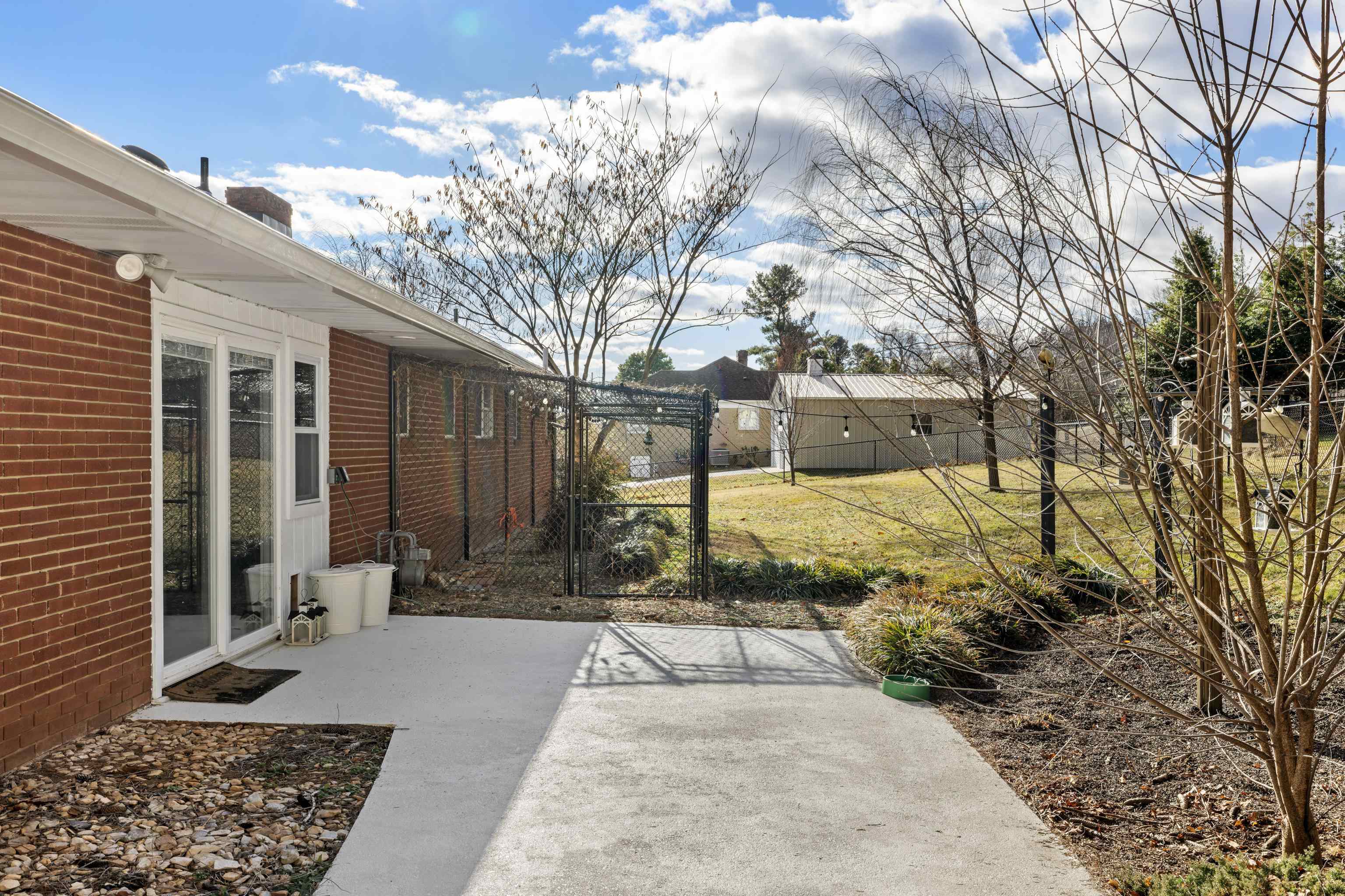 11 AERO DR, WAYNESBORO, Virginia 22980, 3 Bedrooms Bedrooms, ,2 BathroomsBathrooms,Residential,Bunny Lu,11 AERO DR,672614 MLS # 672614