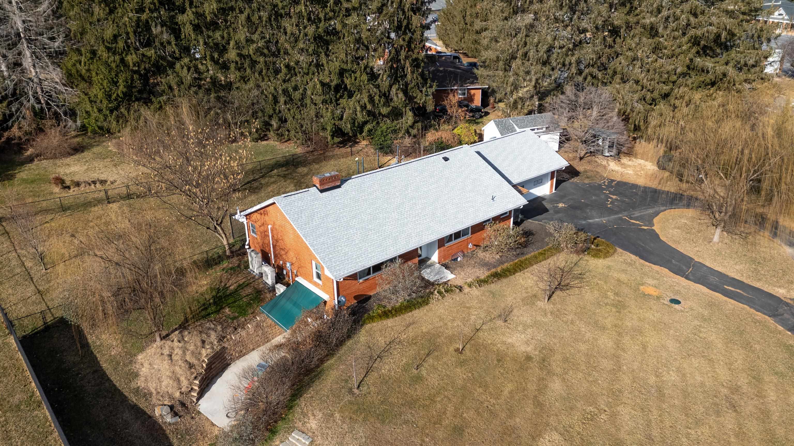 11 AERO DR, WAYNESBORO, Virginia 22980, 3 Bedrooms Bedrooms, ,2 BathroomsBathrooms,Residential,Bunny Lu,11 AERO DR,672614 MLS # 672614