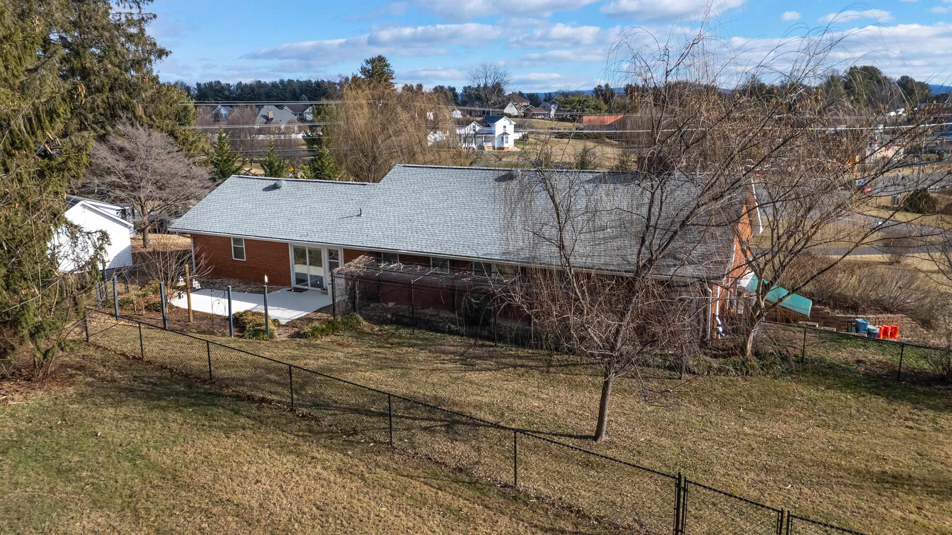 11 AERO DR, WAYNESBORO, Virginia 22980, 3 Bedrooms Bedrooms, ,2 BathroomsBathrooms,Residential,Bunny Lu,11 AERO DR,672614 MLS # 672614