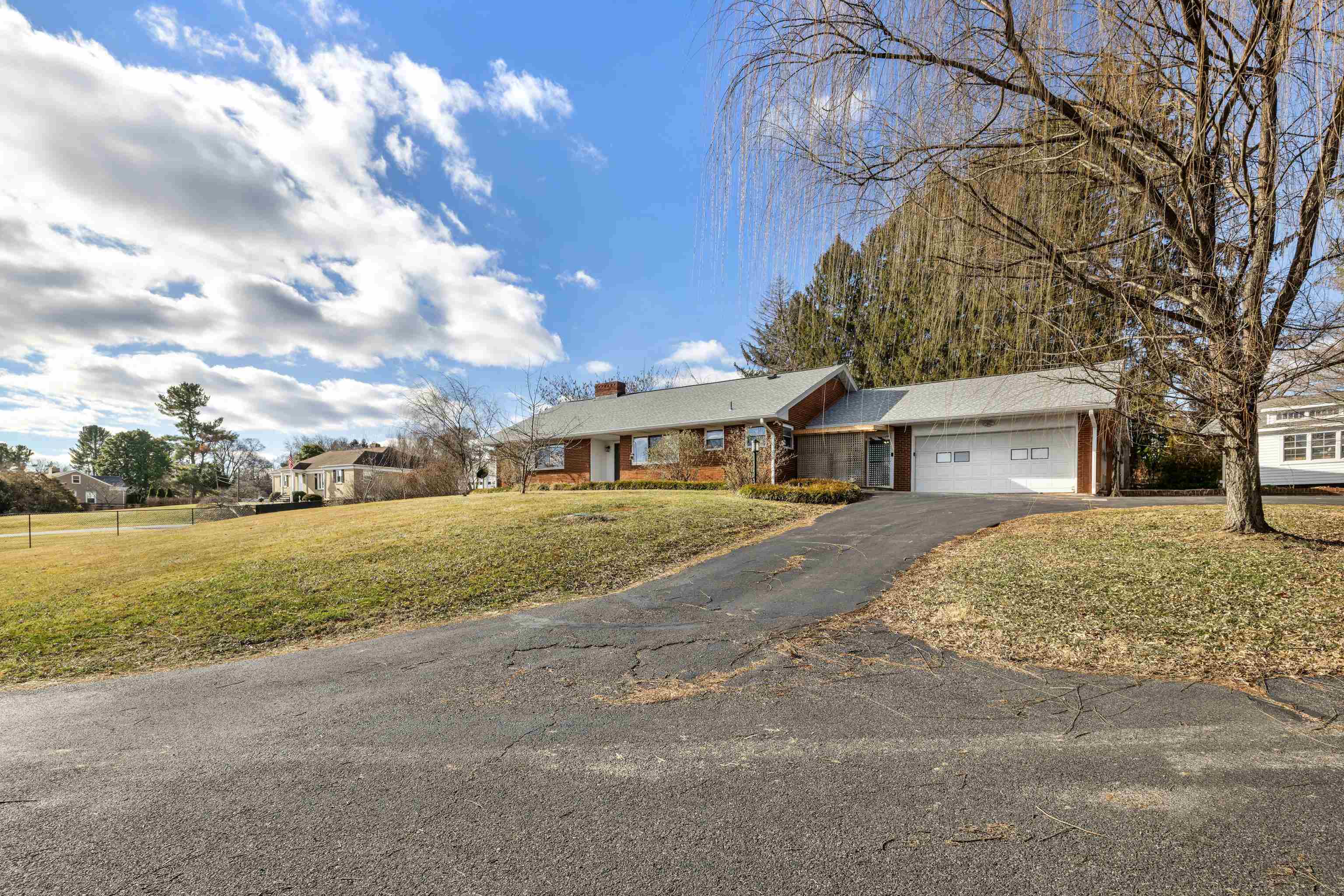 11 AERO DR, WAYNESBORO, Virginia 22980, 3 Bedrooms Bedrooms, ,2 BathroomsBathrooms,Residential,Bunny Lu,11 AERO DR,672614 MLS # 672614