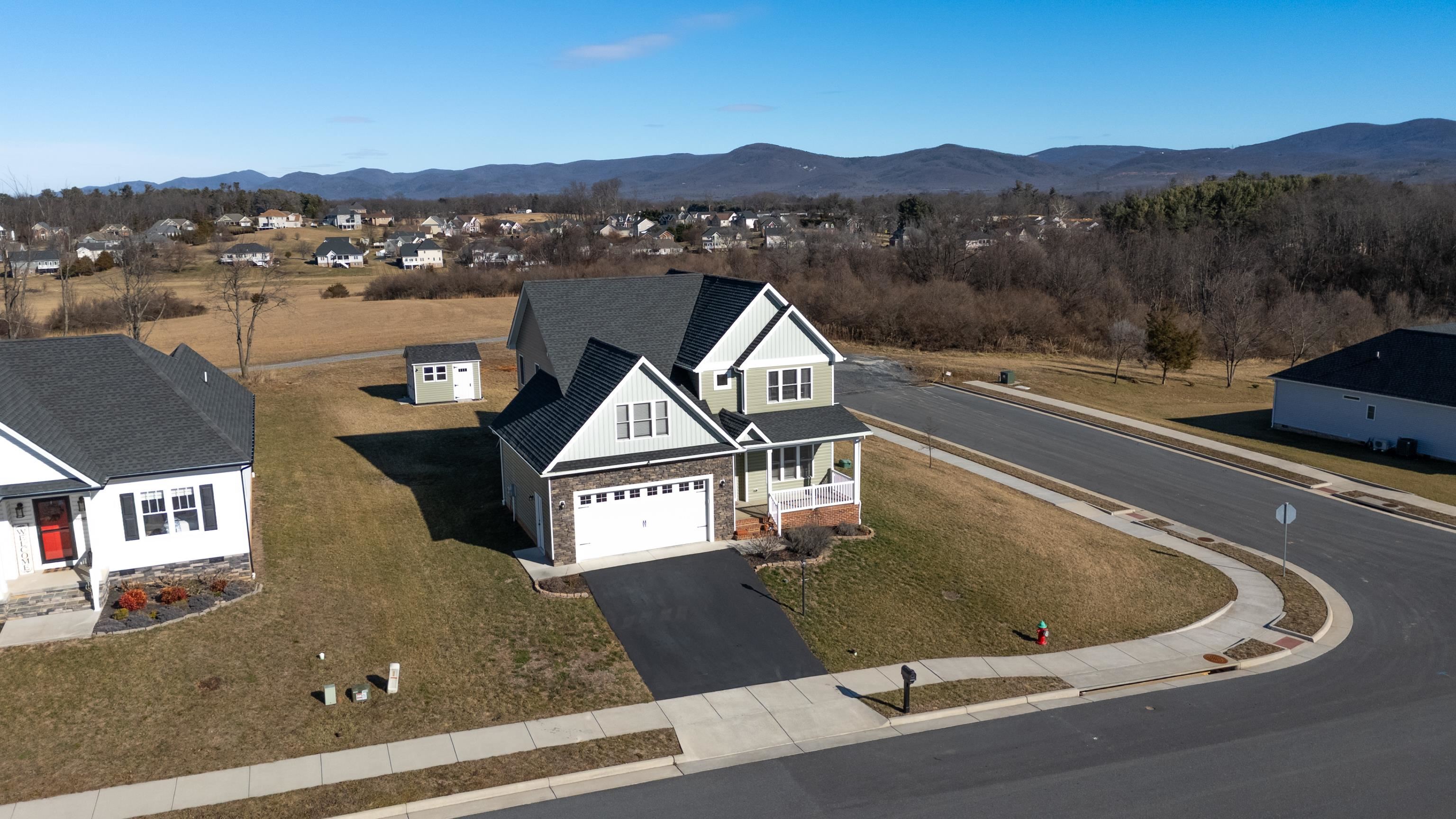 177 TOMASVILLE DR, WAYNESBORO, Virginia 22980, 4 Bedrooms Bedrooms, ,2 BathroomsBathrooms,Residential,177 TOMASVILLE DR,672616 MLS # 672616