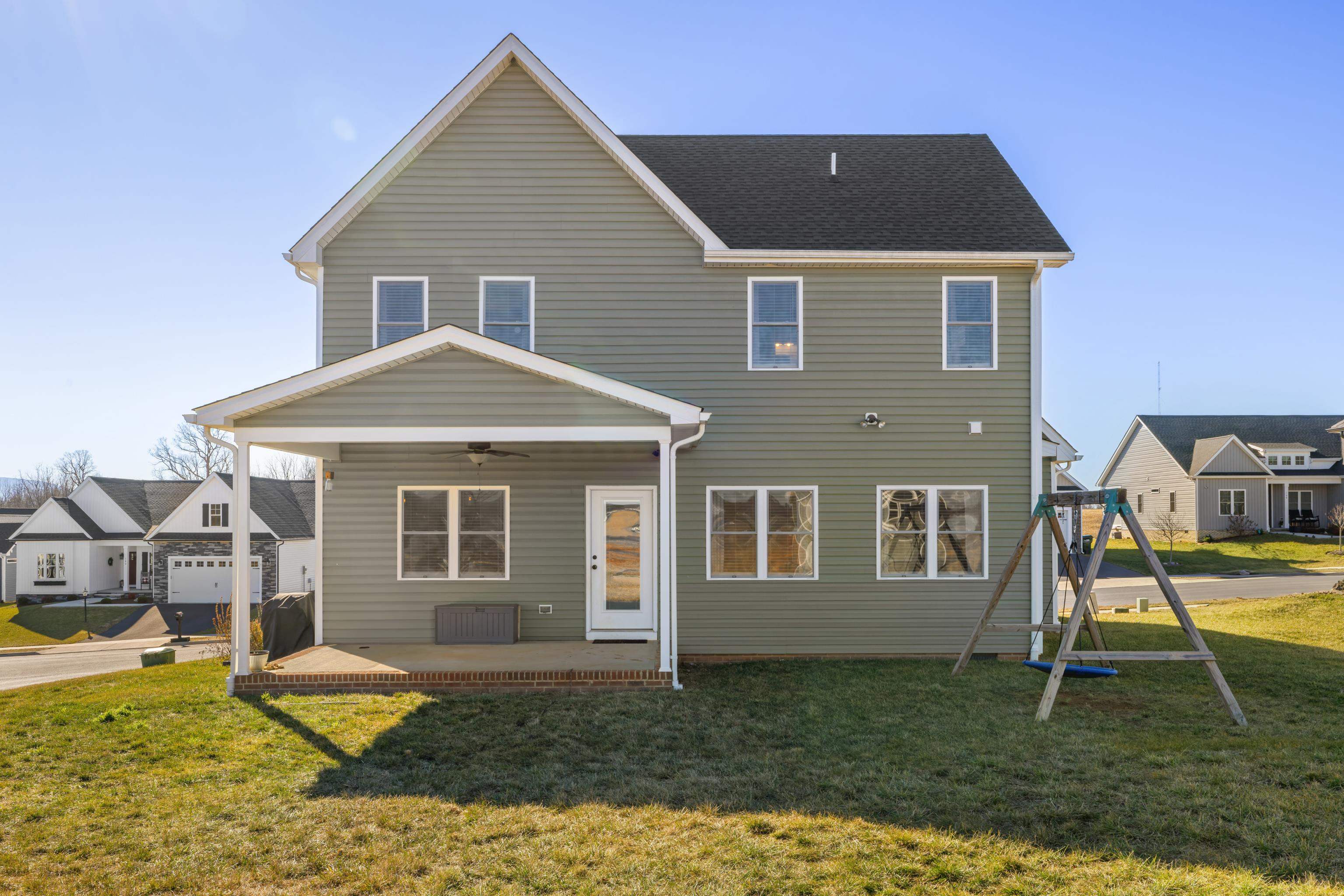 177 TOMASVILLE DR, WAYNESBORO, Virginia 22980, 4 Bedrooms Bedrooms, ,2 BathroomsBathrooms,Residential,177 TOMASVILLE DR,672616 MLS # 672616