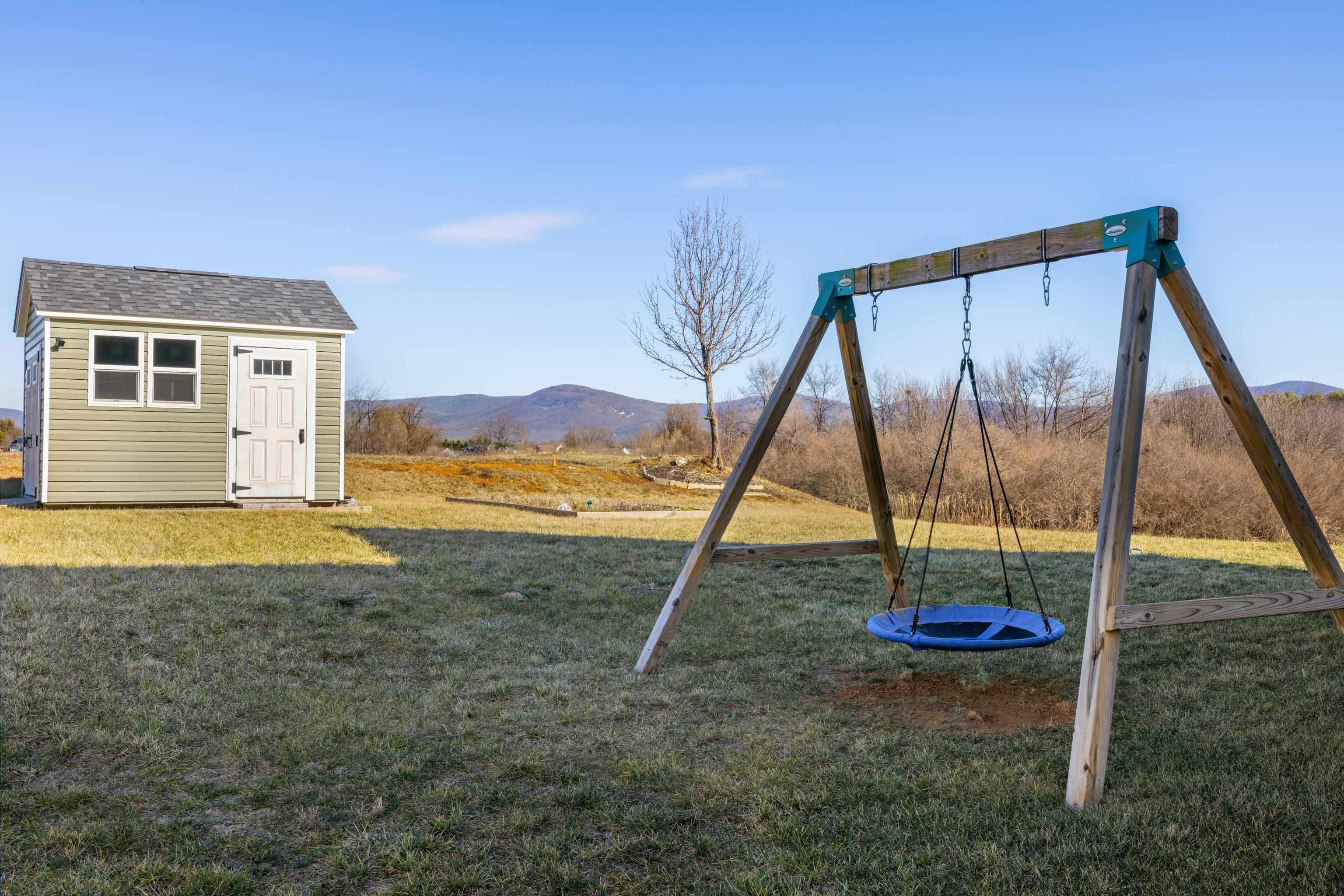 177 TOMASVILLE DR, WAYNESBORO, Virginia 22980, 4 Bedrooms Bedrooms, ,2 BathroomsBathrooms,Residential,177 TOMASVILLE DR,672616 MLS # 672616