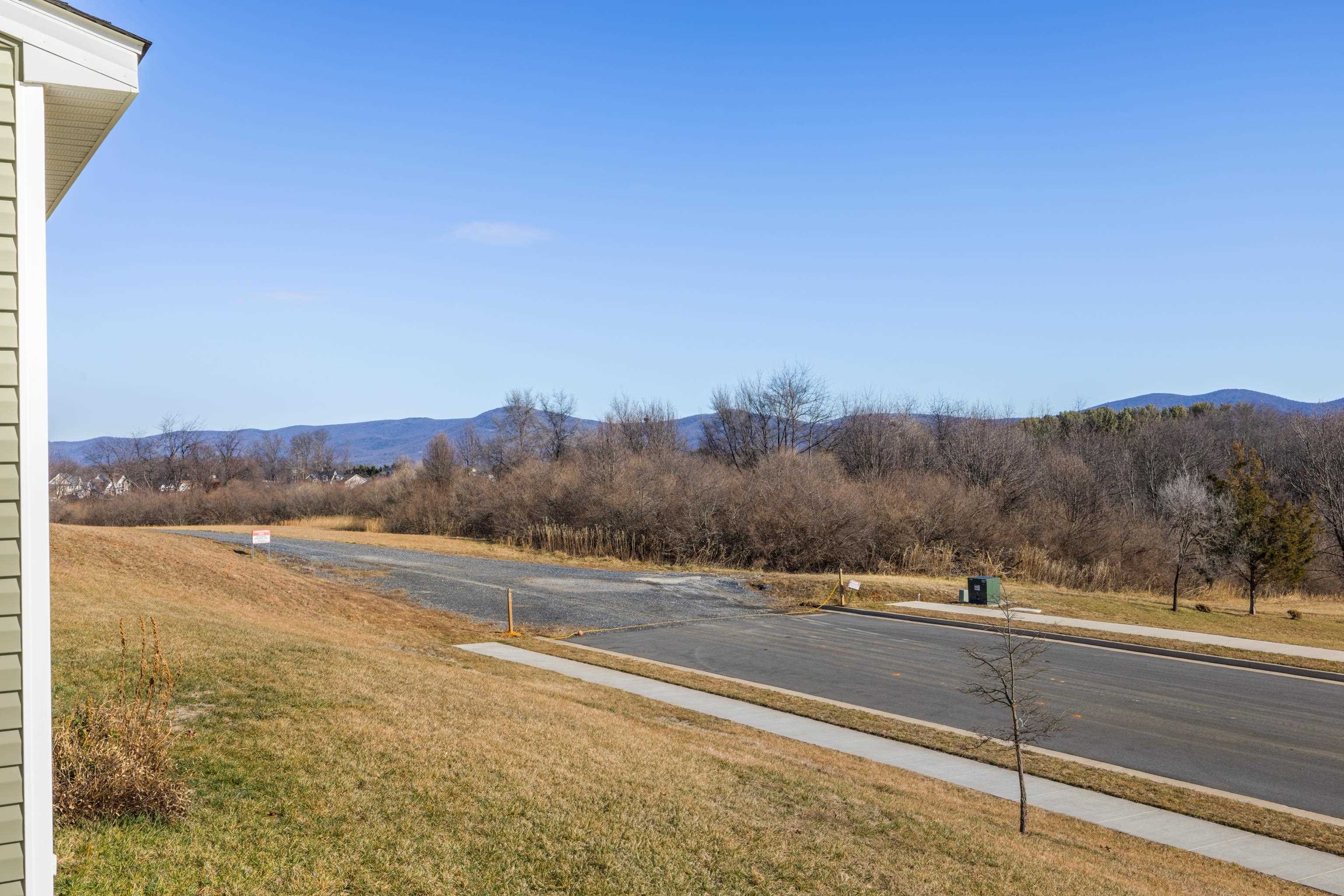 177 TOMASVILLE DR, WAYNESBORO, Virginia 22980, 4 Bedrooms Bedrooms, ,2 BathroomsBathrooms,Residential,177 TOMASVILLE DR,672616 MLS # 672616