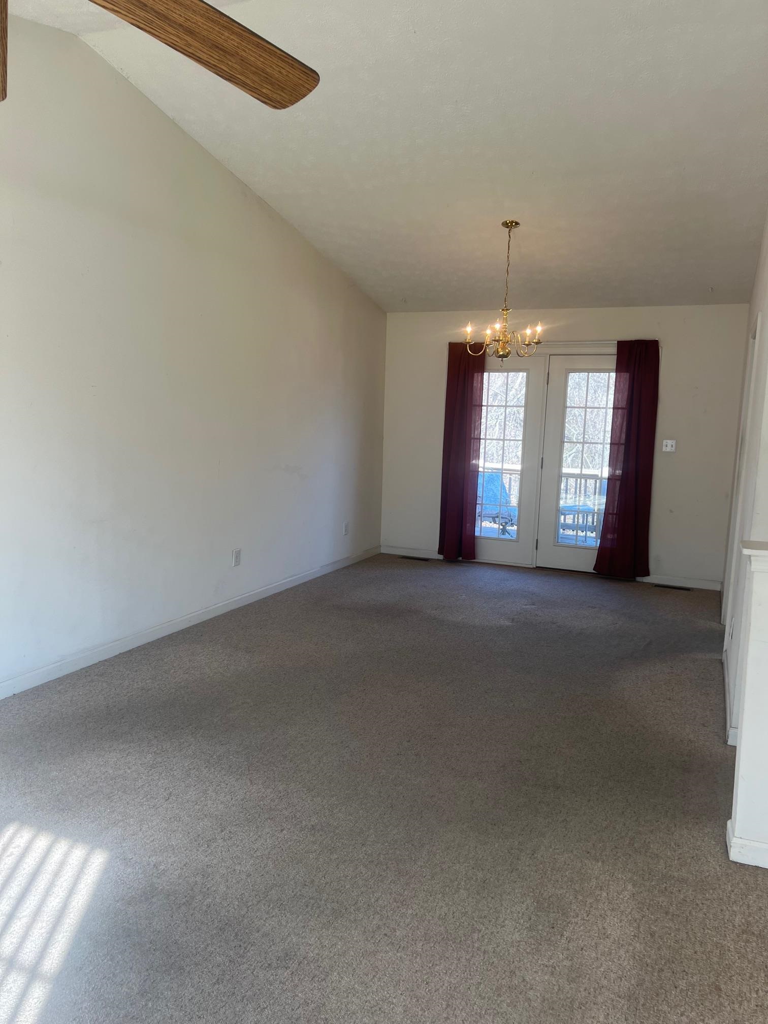 512 F ST, STAUNTON, Virginia 24401, 3 Bedrooms Bedrooms, ,2 BathroomsBathrooms,Residential,512 F ST,672617 MLS # 672617