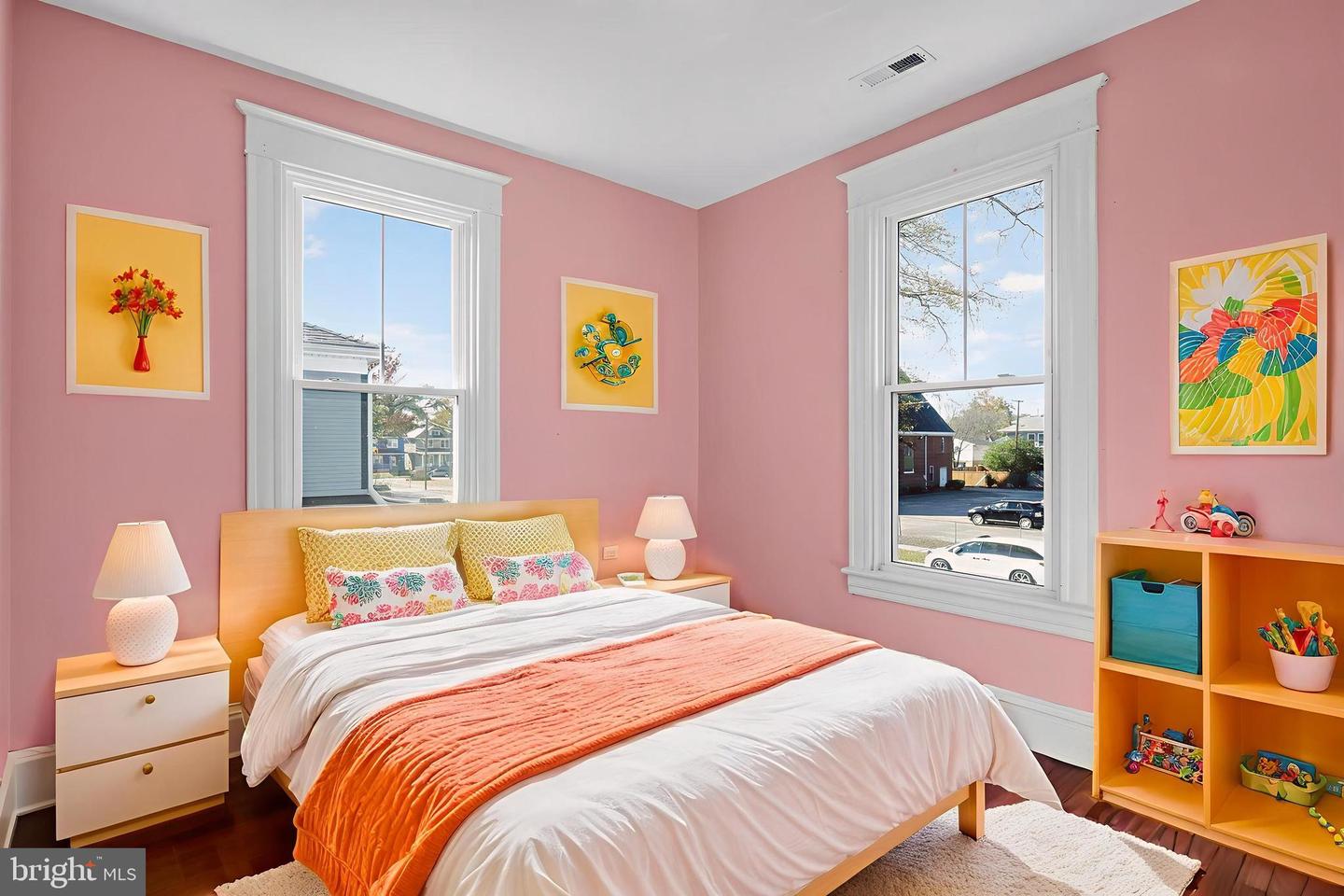 2815 3RD AVE, RICHMOND, Virginia 23222, 3 Bedrooms Bedrooms, 9 Rooms Rooms,2 BathroomsBathrooms,Residential,For sale,2815 3RD AVE,VARC2000788 MLS # VARC2000788