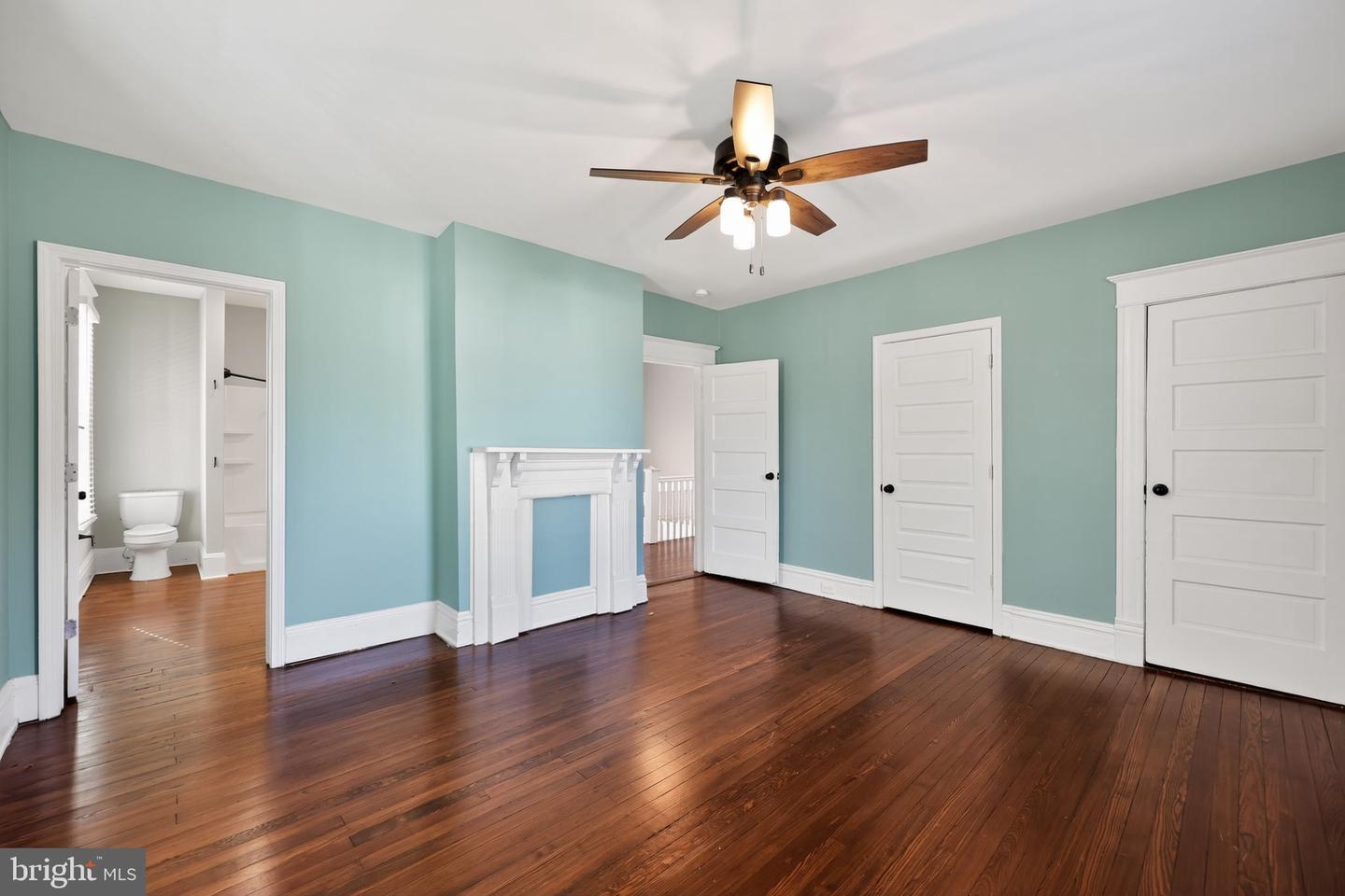 2815 3RD AVE, RICHMOND, Virginia 23222, 3 Bedrooms Bedrooms, 9 Rooms Rooms,2 BathroomsBathrooms,Residential,For sale,2815 3RD AVE,VARC2000788 MLS # VARC2000788