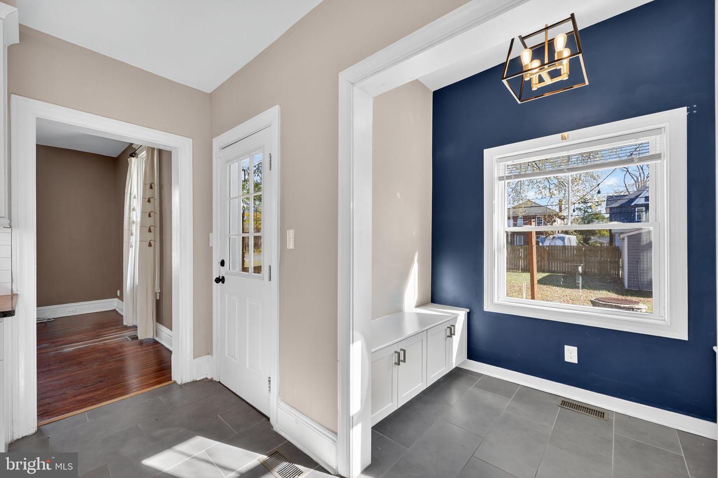 2815 3RD AVE, RICHMOND, Virginia 23222, 3 Bedrooms Bedrooms, 9 Rooms Rooms,2 BathroomsBathrooms,Residential,For sale,2815 3RD AVE,VARC2000788 MLS # VARC2000788