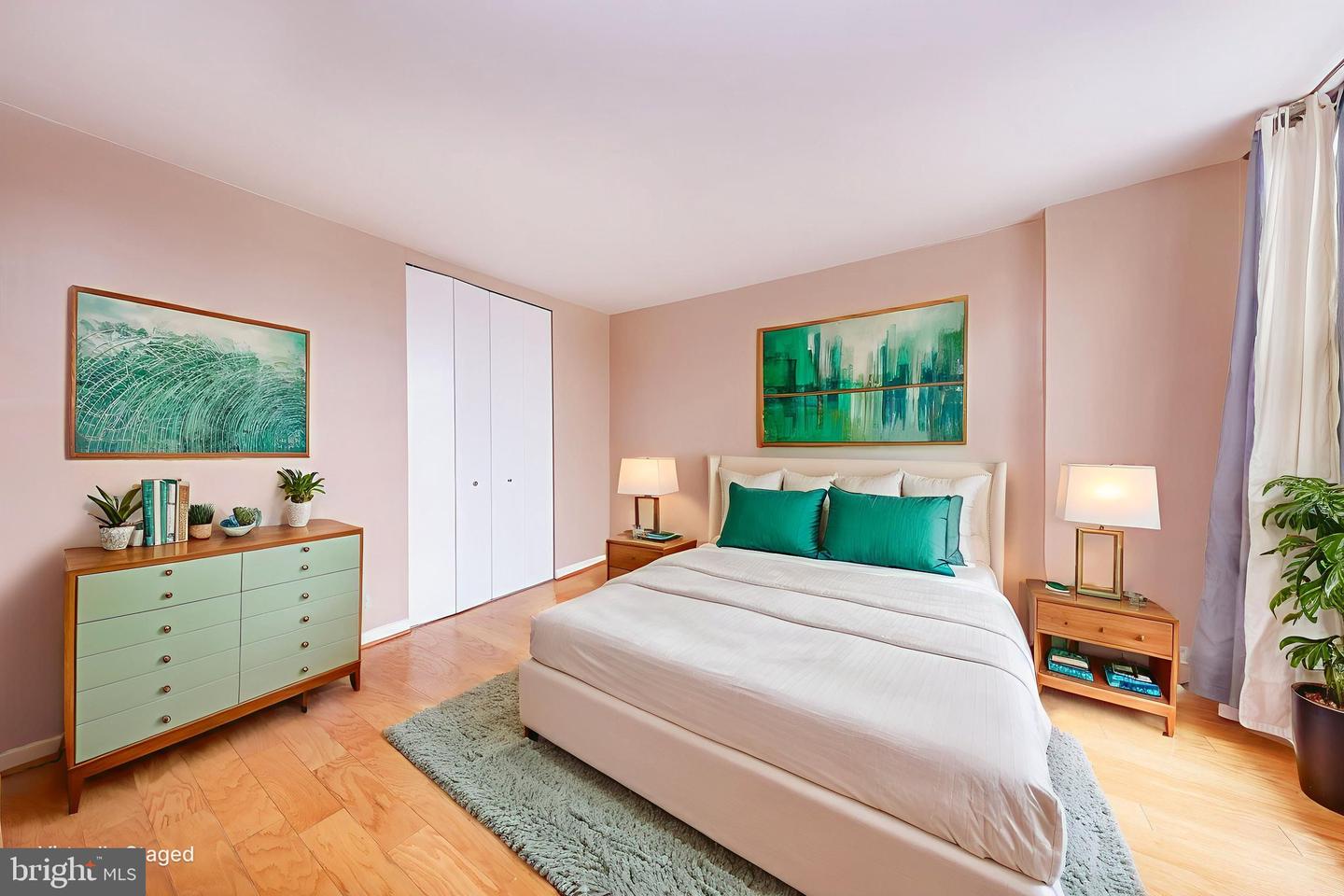 1260 21ST ST NW #1004, WASHINGTON, District Of Columbia 20036, 1 Bedroom Bedrooms, ,1 BathroomBathrooms,Residential,For sale,1260 21ST ST NW #1004,DCDC2232294 MLS # DCDC2232294