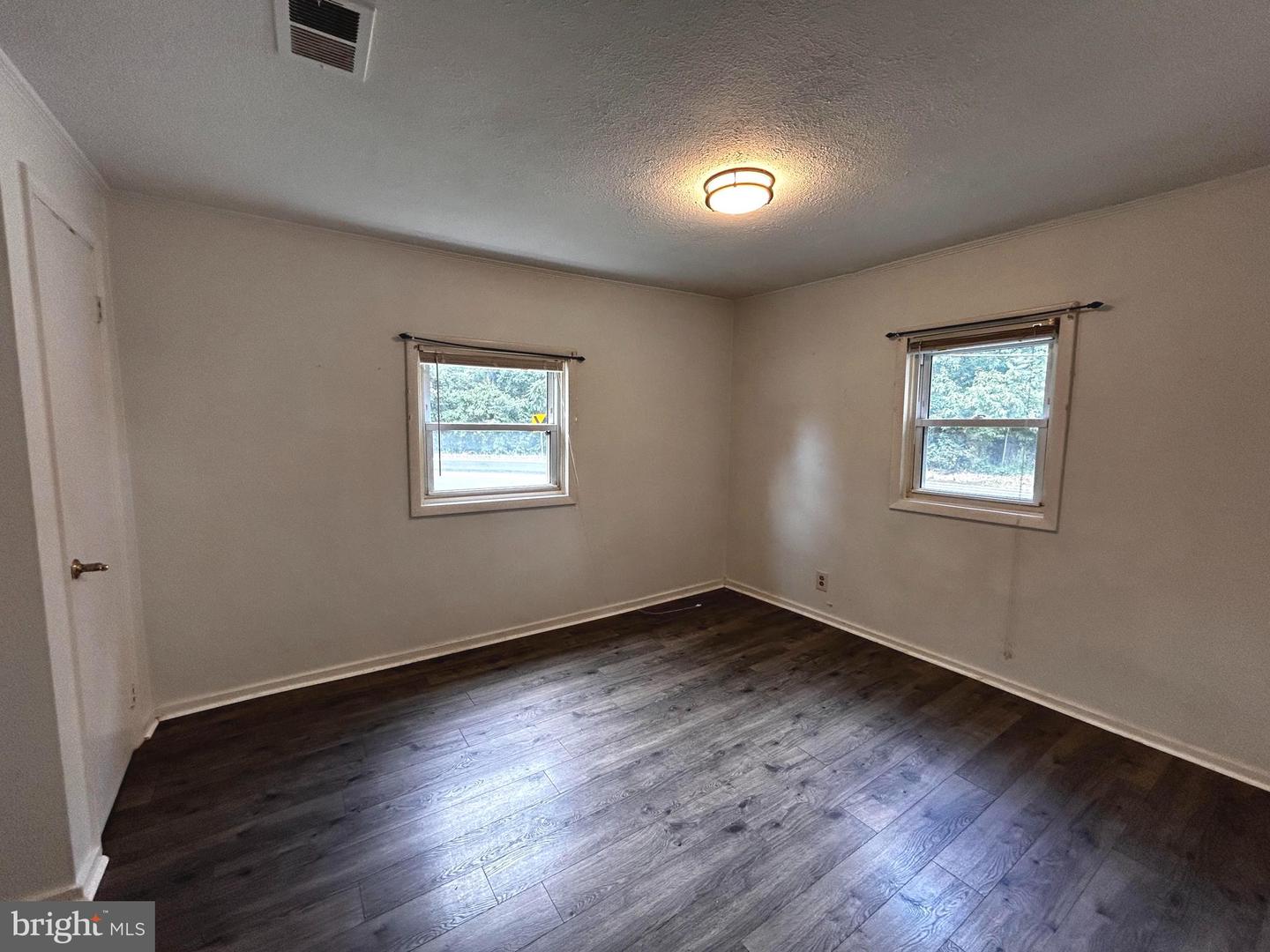 703 WHITE OAK RD, WHITE POST, Virginia 22663, 2 Bedrooms Bedrooms, ,1 BathroomBathrooms,Residential,For sale,703 WHITE OAK RD,VAFV2038346 MLS # VAFV2038346