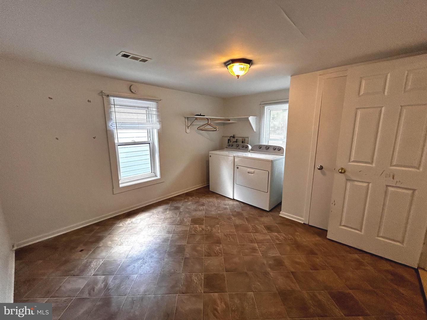 703 WHITE OAK RD, WHITE POST, Virginia 22663, 2 Bedrooms Bedrooms, ,1 BathroomBathrooms,Residential,For sale,703 WHITE OAK RD,VAFV2038346 MLS # VAFV2038346