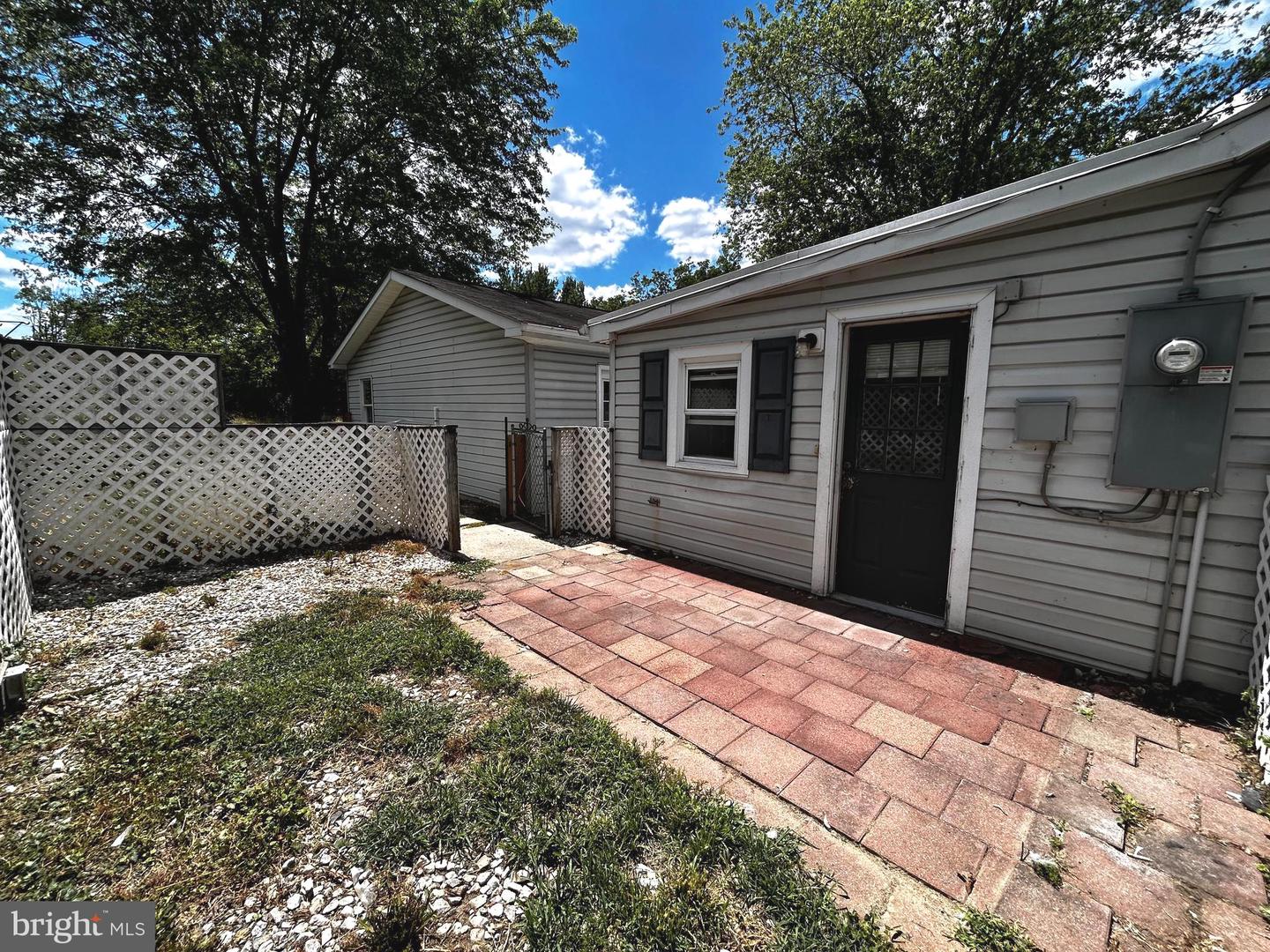 703 WHITE OAK RD, WHITE POST, Virginia 22663, 2 Bedrooms Bedrooms, ,1 BathroomBathrooms,Residential,For sale,703 WHITE OAK RD,VAFV2038346 MLS # VAFV2038346