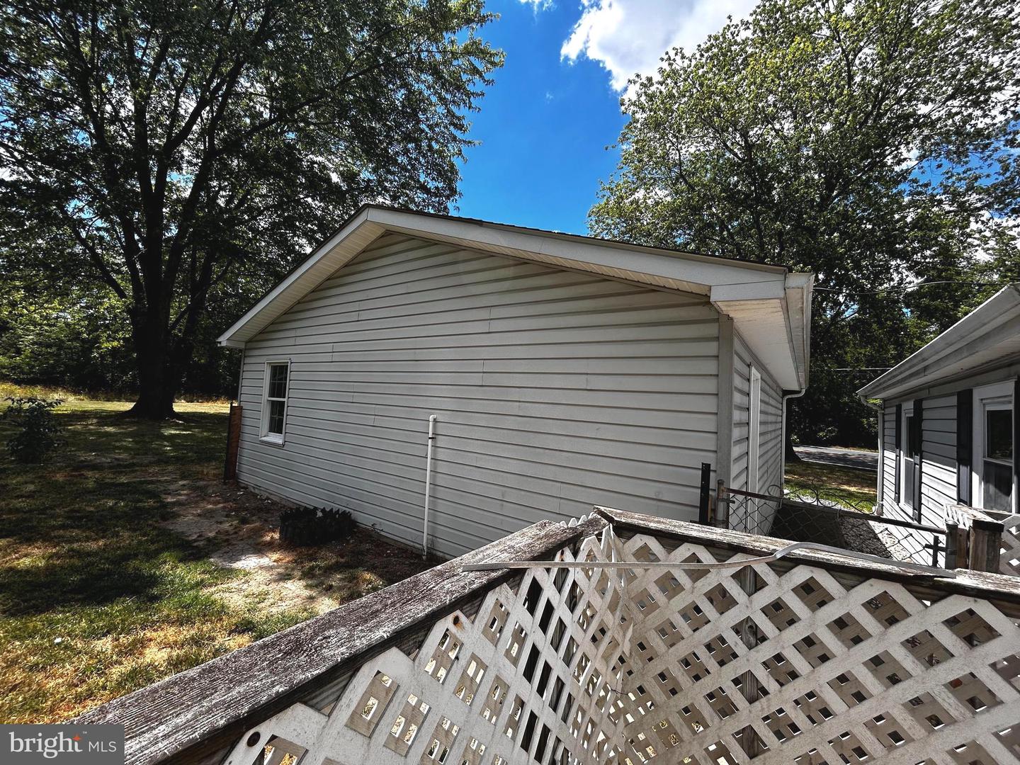 703 WHITE OAK RD, WHITE POST, Virginia 22663, 2 Bedrooms Bedrooms, ,1 BathroomBathrooms,Residential,For sale,703 WHITE OAK RD,VAFV2038346 MLS # VAFV2038346