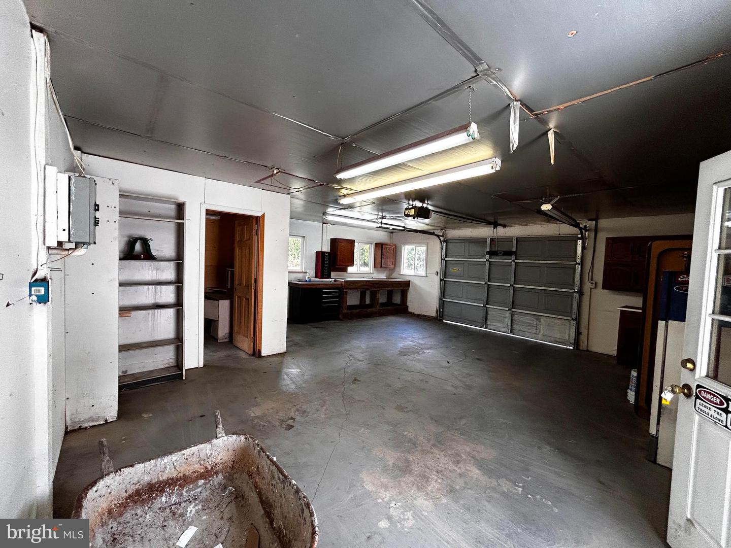 703 WHITE OAK RD, WHITE POST, Virginia 22663, 2 Bedrooms Bedrooms, ,1 BathroomBathrooms,Residential,For sale,703 WHITE OAK RD,VAFV2038346 MLS # VAFV2038346