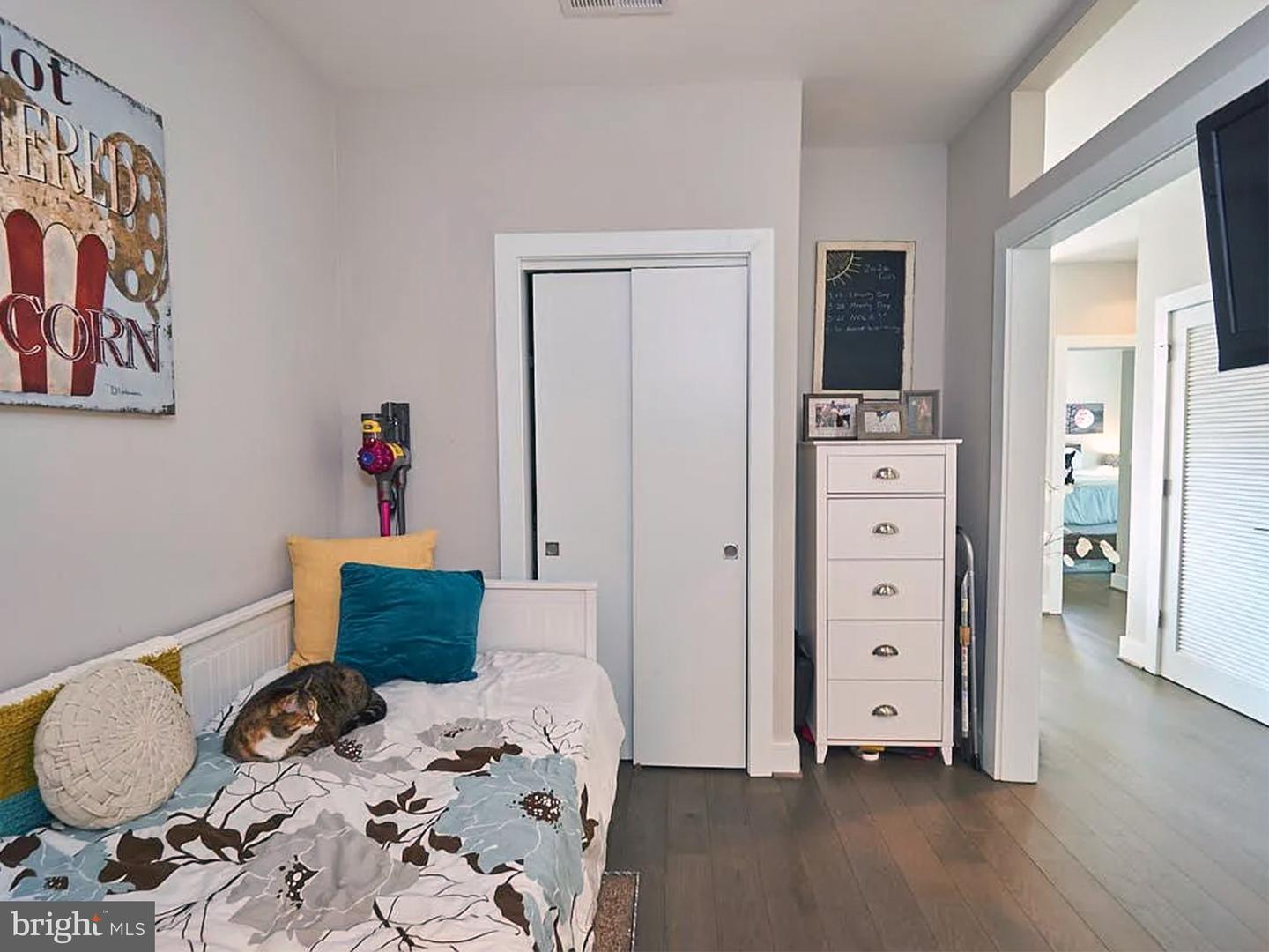 1500 PENNSYLVANIA AVE SE #310, WASHINGTON, District Of Columbia 20003, 2 Bedrooms Bedrooms, ,1 BathroomBathrooms,Residential,For sale,1500 PENNSYLVANIA AVE SE #310,DCDC2234444 MLS # DCDC2234444