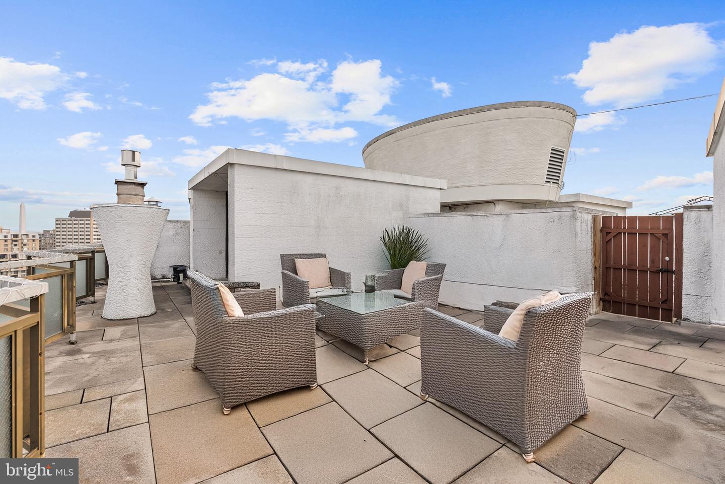 700 NEW HAMPSHIRE AVE NW #1512, WASHINGTON, District Of Columbia 20037, 1 Bedroom Bedrooms, ,1 BathroomBathrooms,Residential,For sale,700 NEW HAMPSHIRE AVE NW #1512,DCDC2235564 MLS # DCDC2235564