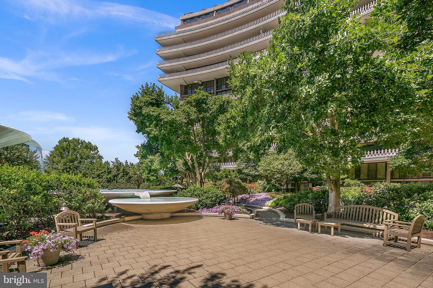 700 NEW HAMPSHIRE AVE NW #1514, WASHINGTON, District Of Columbia 20037, 1 Bedroom Bedrooms, ,1 BathroomBathrooms,Residential,For sale,700 NEW HAMPSHIRE AVE NW #1514,DCDC2235566 MLS # DCDC2235566