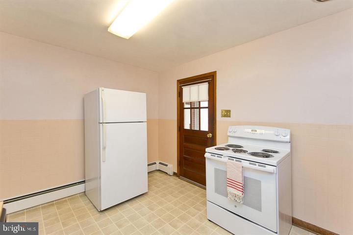 1610 S. LOUDOUN ST, WINCHESTER, Virginia 22601, 4 Bedrooms Bedrooms, ,2 BathroomsBathrooms,Residential,For sale,1610 S. LOUDOUN ST,VAWI2009664 MLS # VAWI2009664