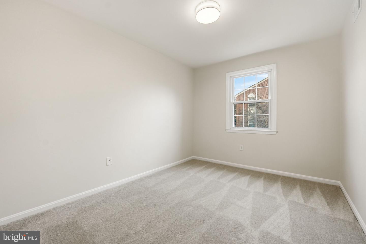 4563 AIRLIE WAY, ANNANDALE, Virginia 22003, 3 Bedrooms Bedrooms, ,3 BathroomsBathrooms,Residential,For sale,4563 AIRLIE WAY,VAFX2284294 MLS # VAFX2284294