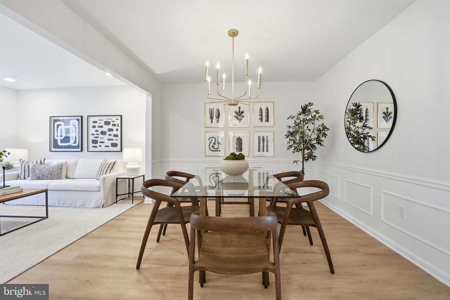 4563 AIRLIE WAY, ANNANDALE, Virginia 22003, 3 Bedrooms Bedrooms, ,3 BathroomsBathrooms,Residential,For sale,4563 AIRLIE WAY,VAFX2284294 MLS # VAFX2284294