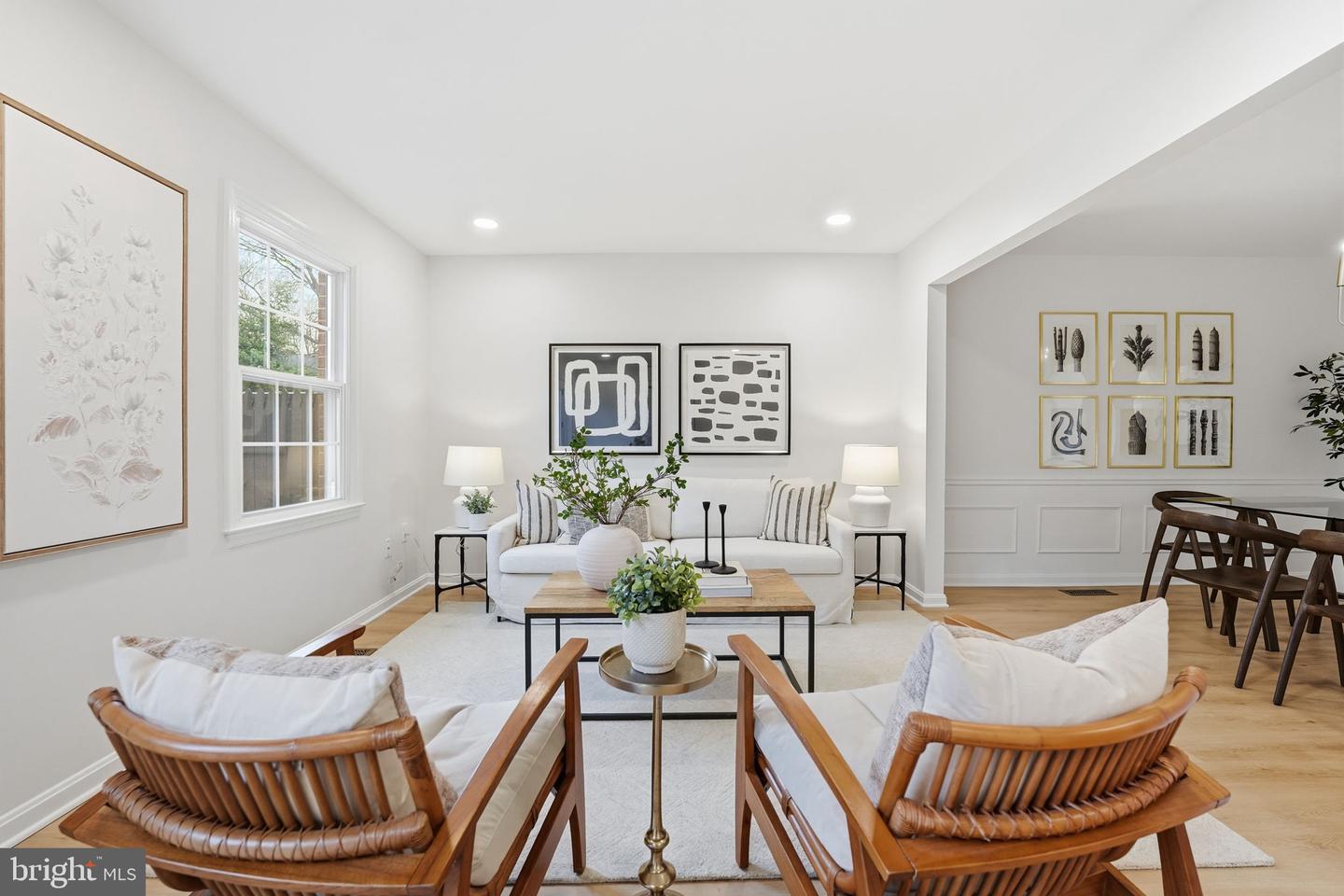 4563 AIRLIE WAY, ANNANDALE, Virginia 22003, 3 Bedrooms Bedrooms, ,3 BathroomsBathrooms,Residential,For sale,4563 AIRLIE WAY,VAFX2284294 MLS # VAFX2284294