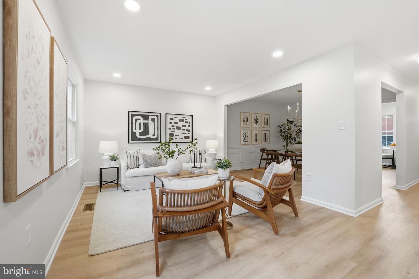 4563 AIRLIE WAY, ANNANDALE, Virginia 22003, 3 Bedrooms Bedrooms, ,3 BathroomsBathrooms,Residential,For sale,4563 AIRLIE WAY,VAFX2284294 MLS # VAFX2284294