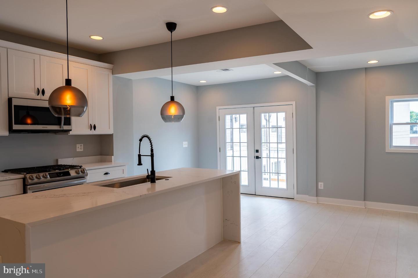 706 NW LONGFELLOW ST NW, WASHINGTON, District Of Columbia 20011, 4 Bedrooms Bedrooms, 8 Rooms Rooms,3 BathroomsBathrooms,Residential,For sale,706 NW LONGFELLOW ST NW,DCDC2240180 MLS # DCDC2240180