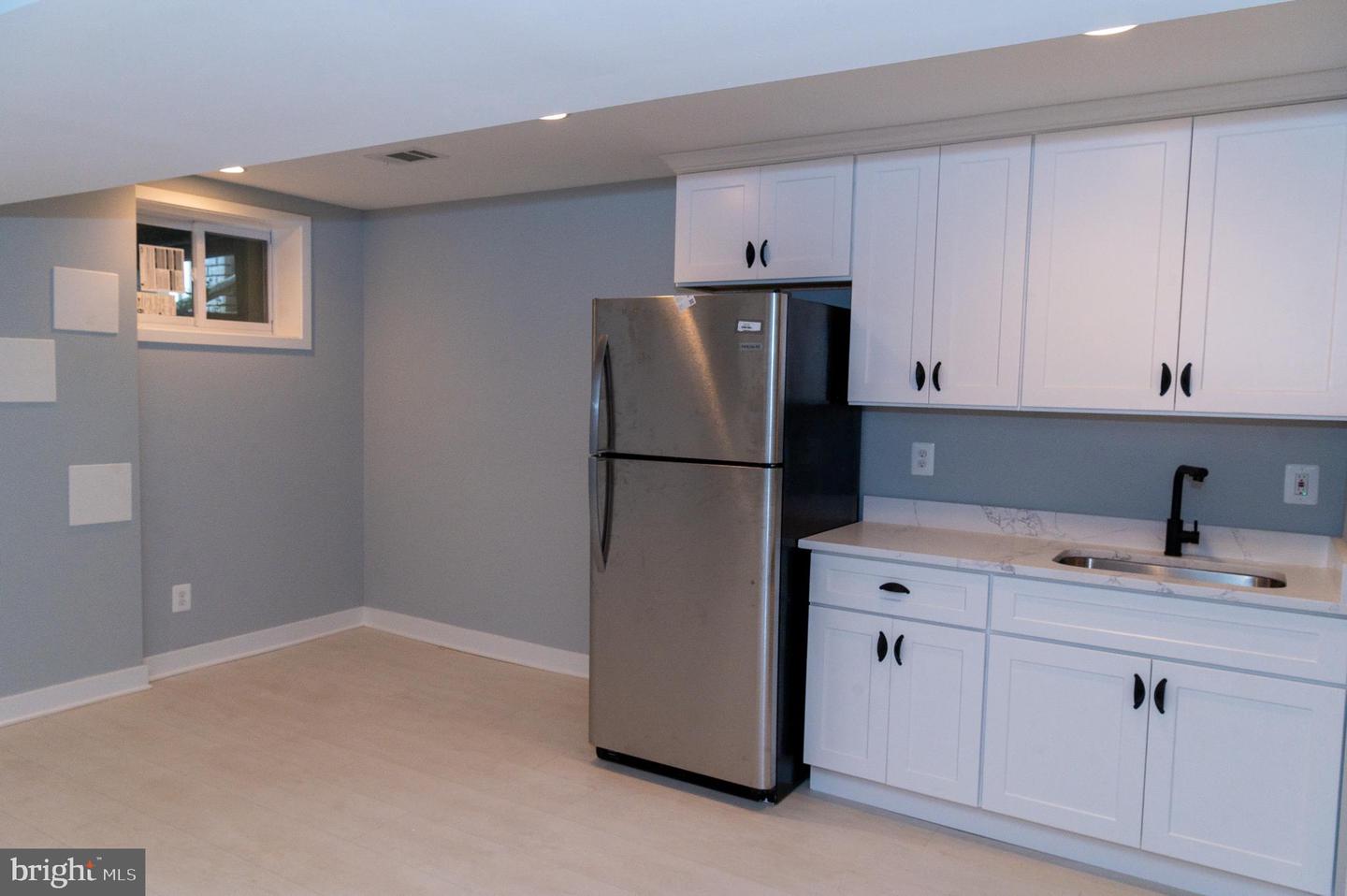 706 NW LONGFELLOW ST NW, WASHINGTON, District Of Columbia 20011, 4 Bedrooms Bedrooms, 8 Rooms Rooms,3 BathroomsBathrooms,Residential,For sale,706 NW LONGFELLOW ST NW,DCDC2240180 MLS # DCDC2240180