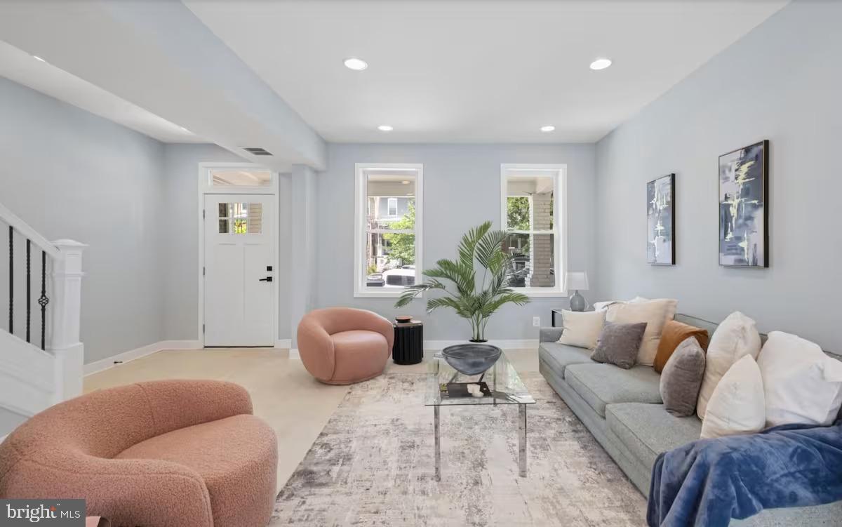 706 NW LONGFELLOW ST NW, WASHINGTON, District Of Columbia 20011, 4 Bedrooms Bedrooms, 8 Rooms Rooms,3 BathroomsBathrooms,Residential,For sale,706 NW LONGFELLOW ST NW,DCDC2240180 MLS # DCDC2240180