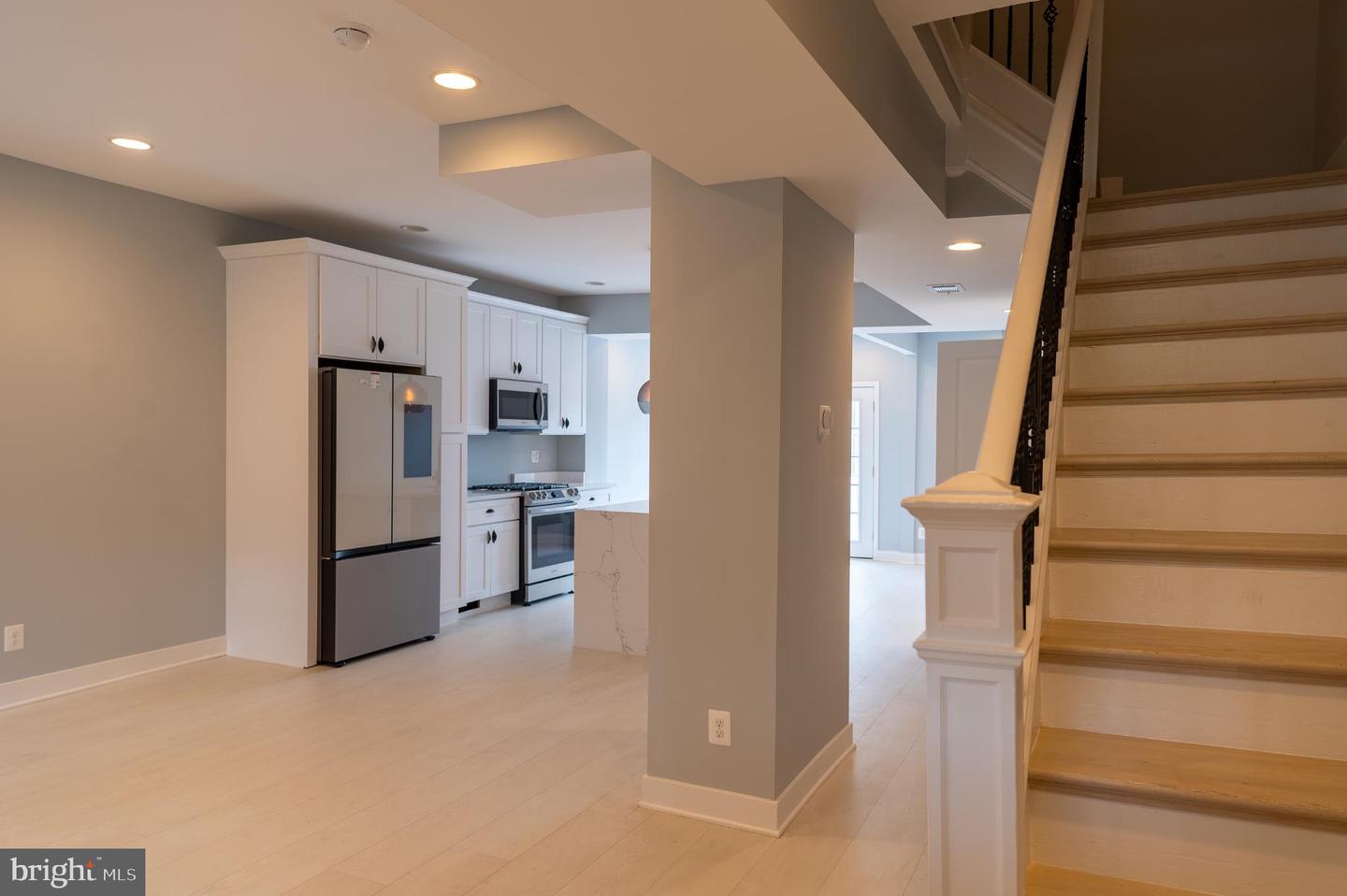 706 NW LONGFELLOW ST NW, WASHINGTON, District Of Columbia 20011, 4 Bedrooms Bedrooms, 8 Rooms Rooms,3 BathroomsBathrooms,Residential,For sale,706 NW LONGFELLOW ST NW,DCDC2240180 MLS # DCDC2240180