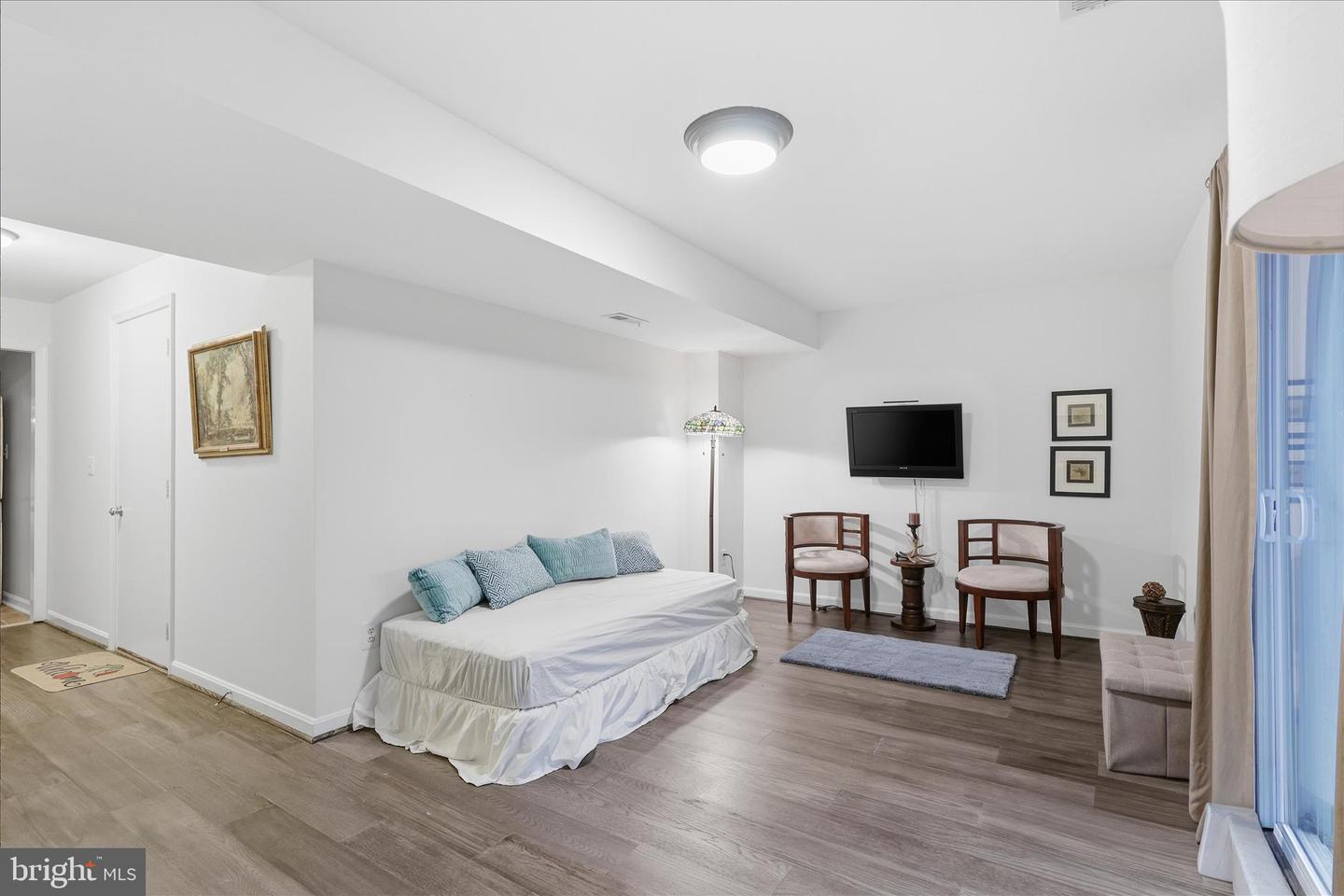 5820 WATERMARK CIR, CENTREVILLE, Virginia 20120, 3 Bedrooms Bedrooms, ,3 BathroomsBathrooms,Residential,For sale,5820 WATERMARK CIR,VAFX2284950 MLS # VAFX2284950