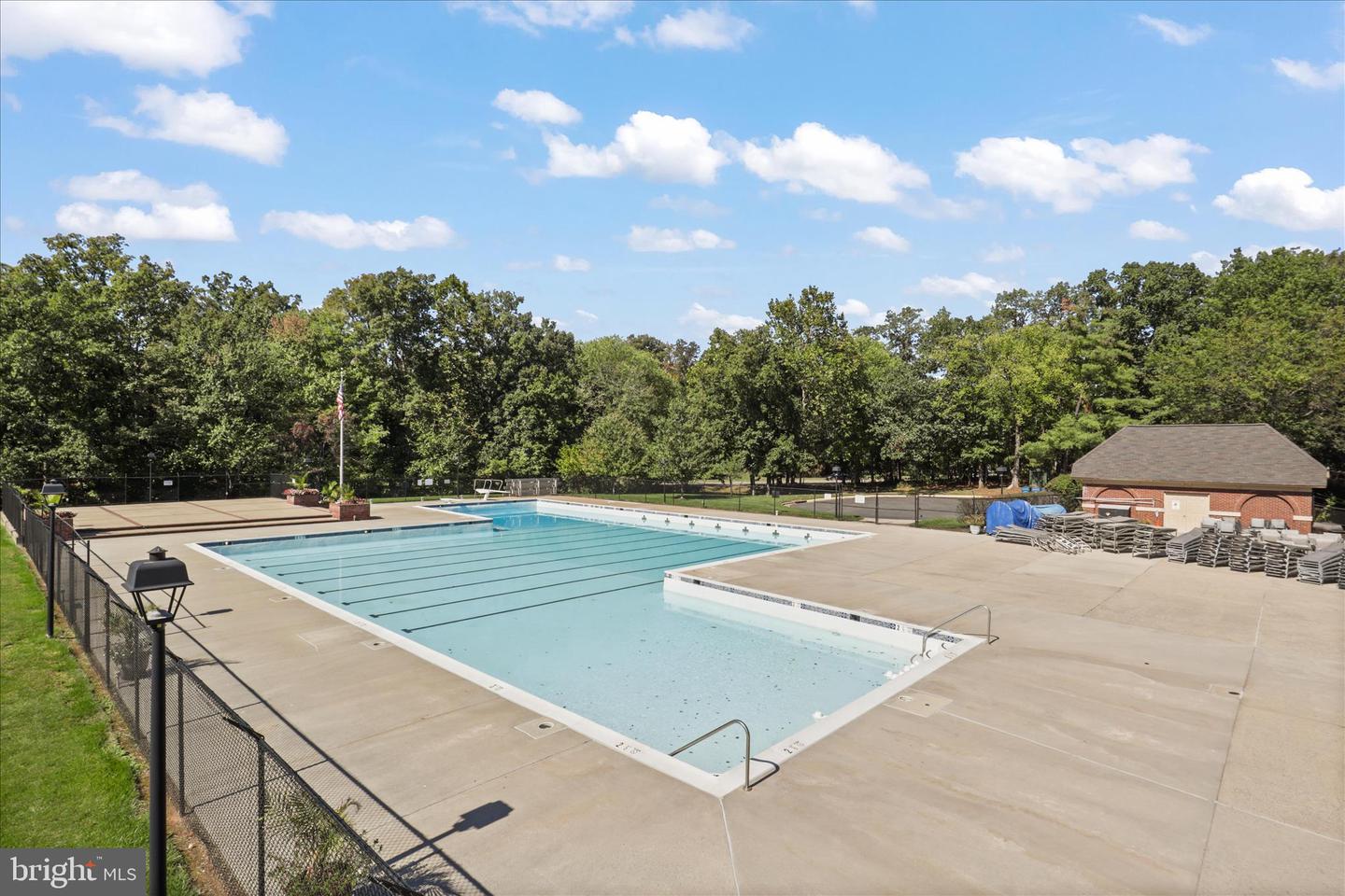 5820 WATERMARK CIR, CENTREVILLE, Virginia 20120, 3 Bedrooms Bedrooms, ,3 BathroomsBathrooms,Residential,For sale,5820 WATERMARK CIR,VAFX2284950 MLS # VAFX2284950