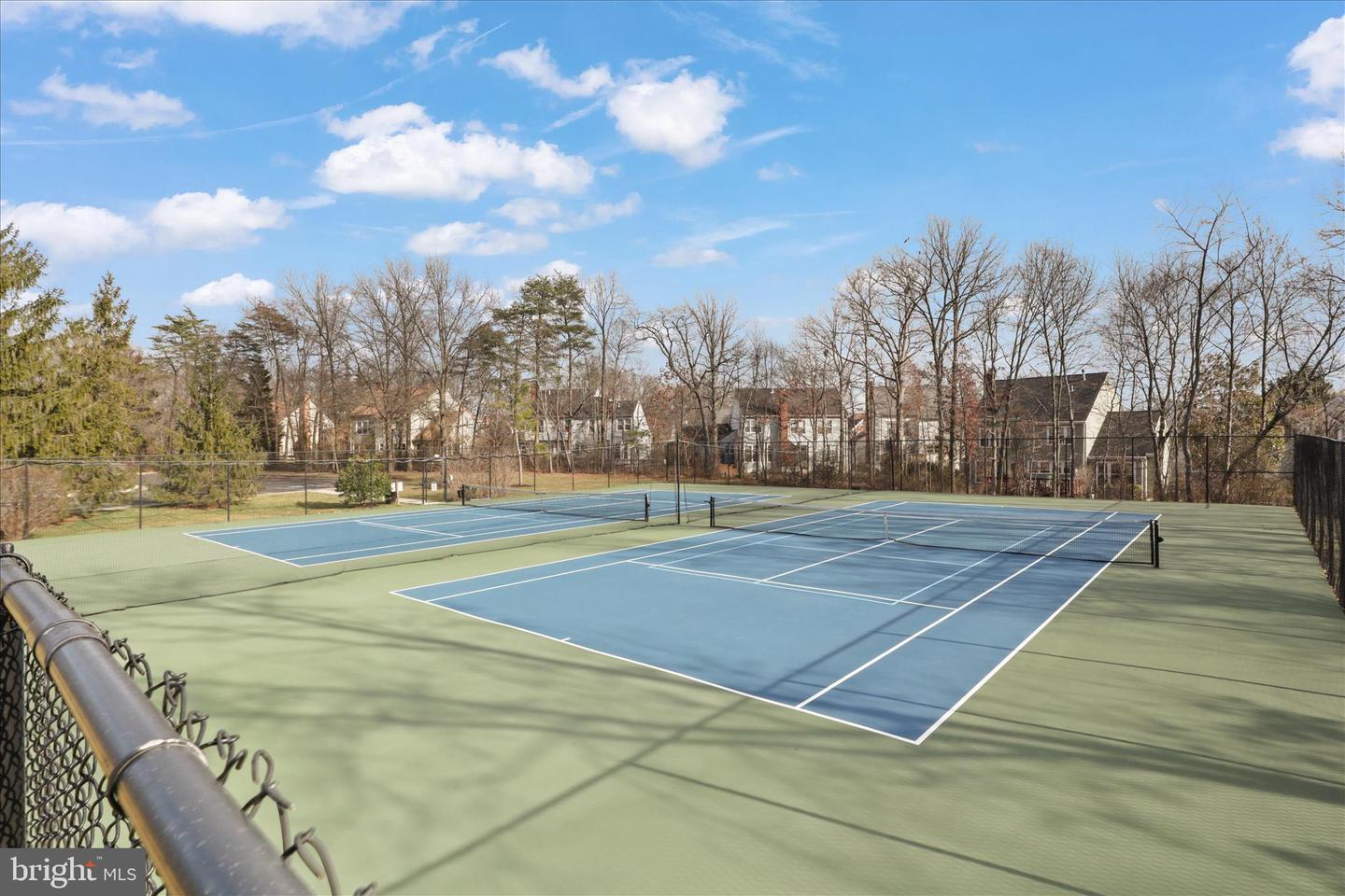 5820 WATERMARK CIR, CENTREVILLE, Virginia 20120, 3 Bedrooms Bedrooms, ,3 BathroomsBathrooms,Residential,For sale,5820 WATERMARK CIR,VAFX2284950 MLS # VAFX2284950